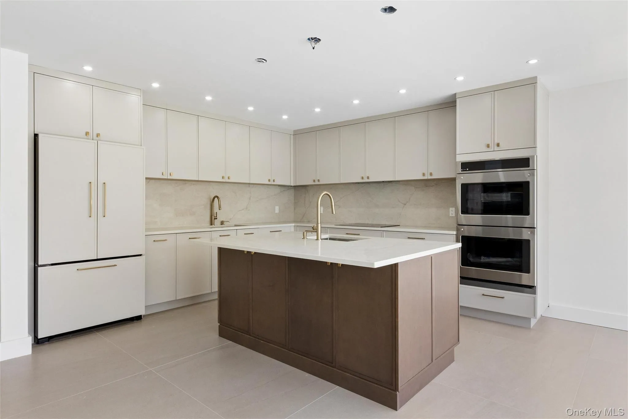 934 Eileen Terrace, Hempstead, NY, 6 Bedrooms Bedrooms, 11 Rooms Rooms,4 BathroomsBathrooms,Residential,For Rent,Eileen,0,1058677 934 Eileen Terrace, Hempstead, NY, 6 Bedrooms Bedrooms, 11 Rooms Rooms,4 BathroomsBathrooms,Residential,For Rent,Eileen,0,1058677
