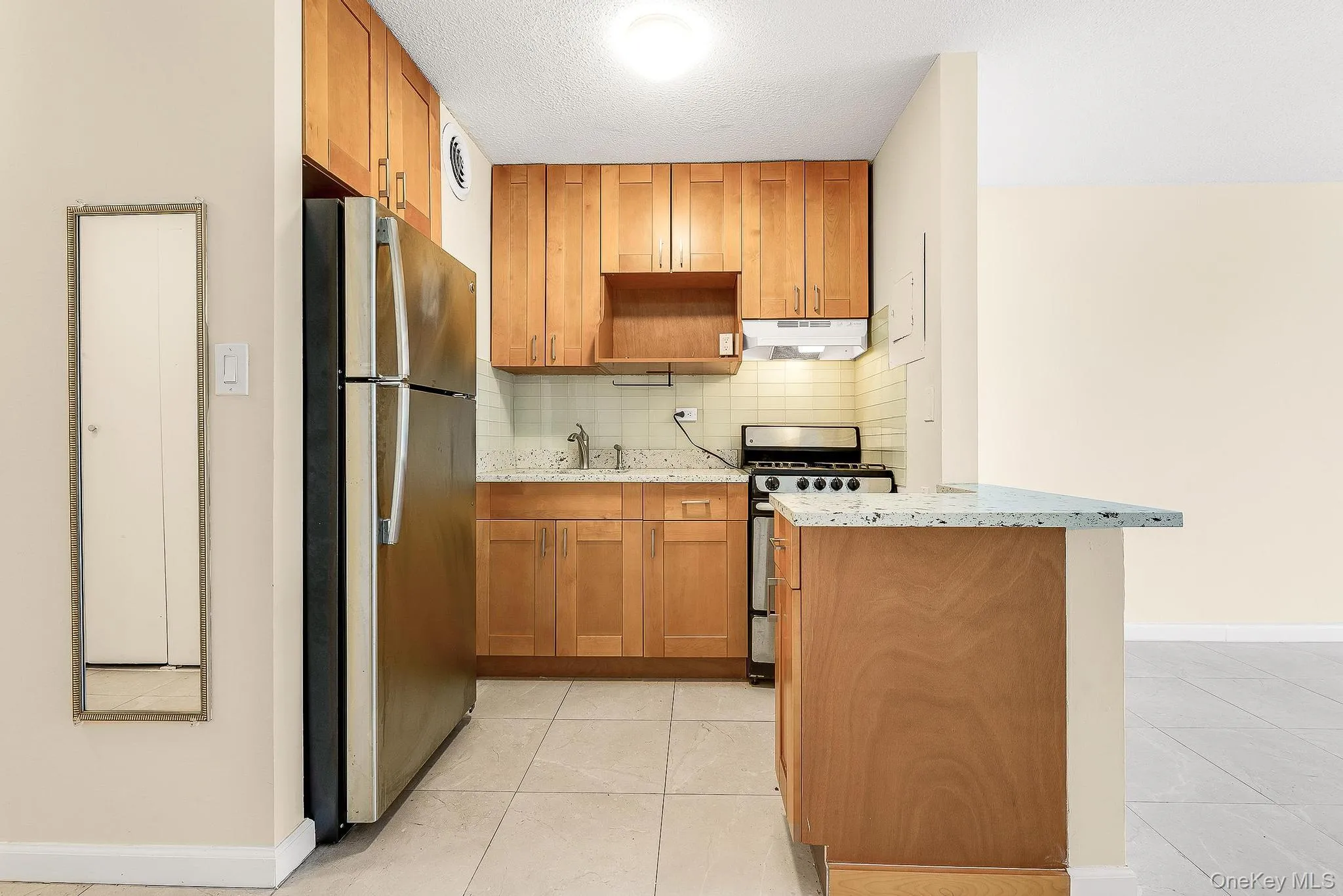 152-18 Union Turnpike, New York, NY, 3 Rooms Rooms,1 BathroomBathrooms,Residential,For Rent,Union,0,1058688 152-18 Union Turnpike, New York, NY, 3 Rooms Rooms,1 BathroomBathrooms,Residential,For Rent,Union,0,1058688