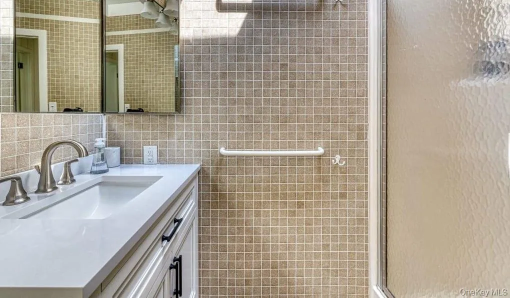 508 Fishermans Path, Brookhaven, NY, 3 Bedrooms Bedrooms, 5 Rooms Rooms,2 BathroomsBathrooms,Residential,For Rent,Fishermans,0,1058699 508 Fishermans Path, Brookhaven, NY, 3 Bedrooms Bedrooms, 5 Rooms Rooms,2 BathroomsBathrooms,Residential,For Rent,Fishermans,0,1058699