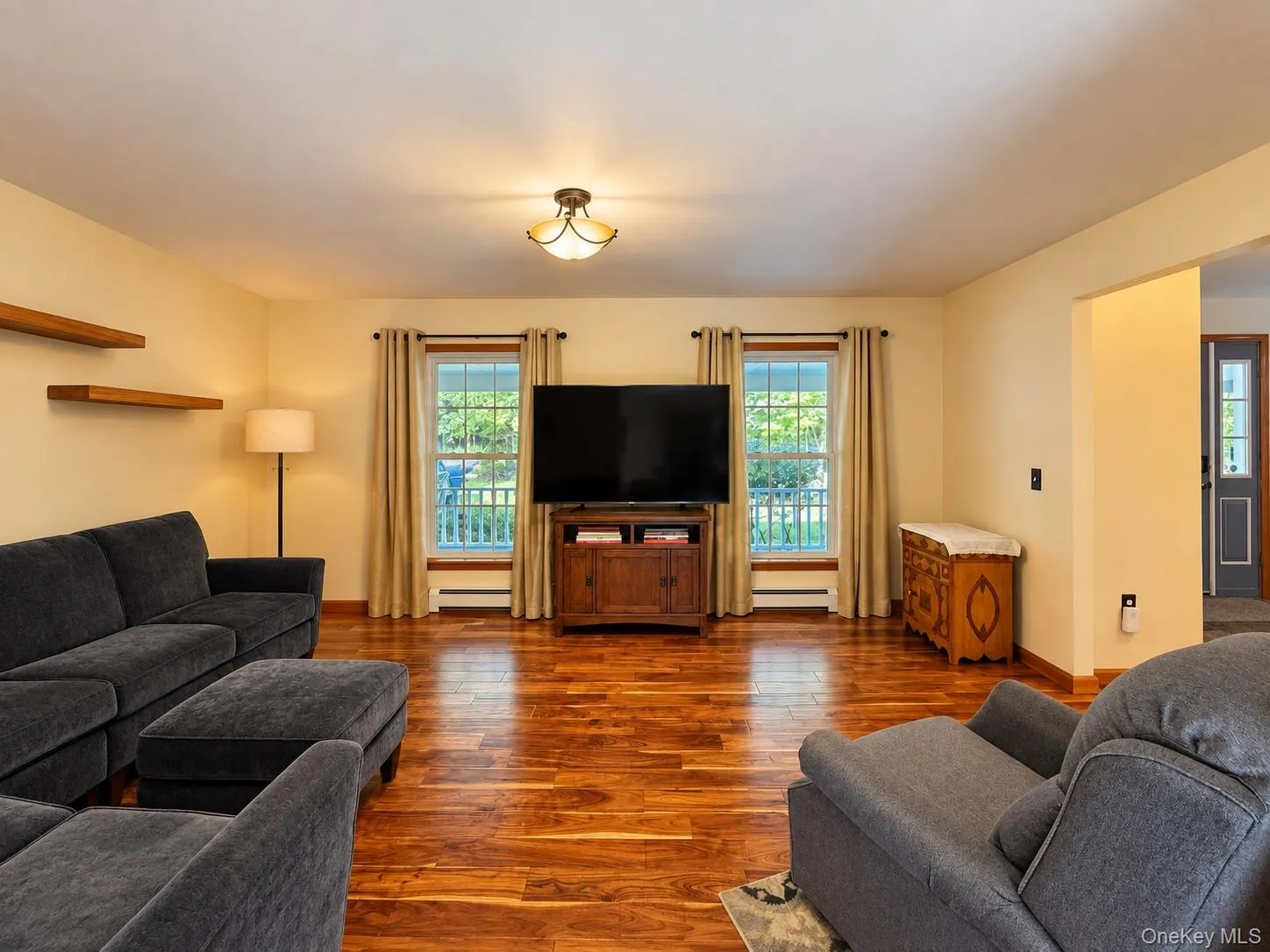 40 Half Moon Drive, Cairo, NY, 3 Bedrooms Bedrooms, 7 Rooms Rooms,2 BathroomsBathrooms,Residential,For Rent,Half Moon,0,1058702 40 Half Moon Drive, Cairo, NY, 3 Bedrooms Bedrooms, 7 Rooms Rooms,2 BathroomsBathrooms,Residential,For Rent,Half Moon,0,1058702