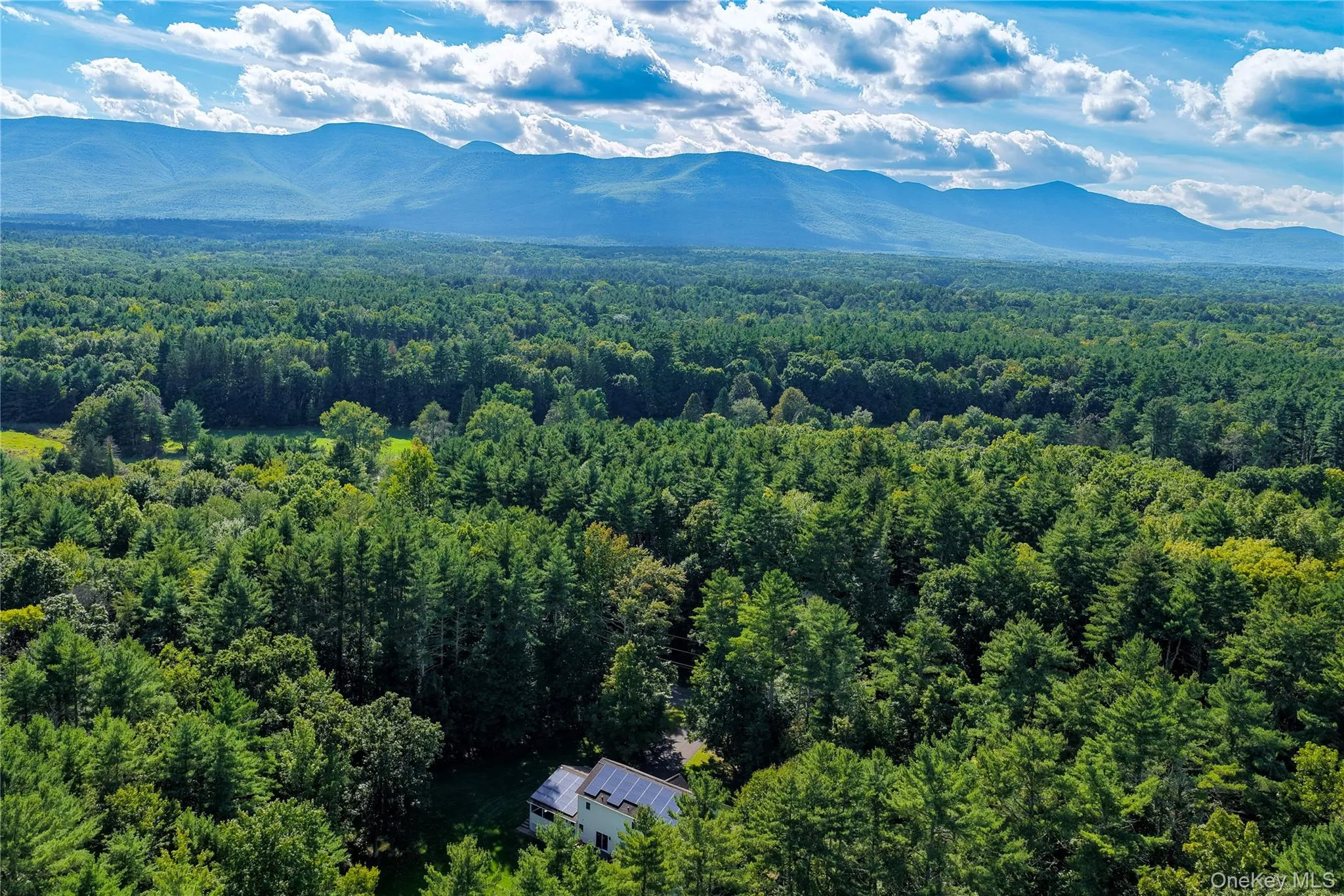 40 Half Moon Drive, Cairo, NY, 3 Bedrooms Bedrooms, 7 Rooms Rooms,2 BathroomsBathrooms,Residential,For Rent,Half Moon,0,1058702 40 Half Moon Drive, Cairo, NY, 3 Bedrooms Bedrooms, 7 Rooms Rooms,2 BathroomsBathrooms,Residential,For Rent,Half Moon,0,1058702