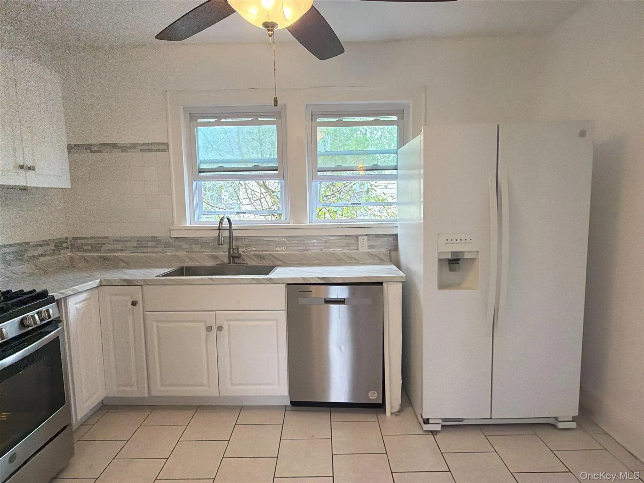 15 Stevens Street, White Plains, NY, 4 Bedroom Bedrooms, 7 Room Rooms,1 BathroomBathrooms,Residential Lease,For Rent,Stevens,0,1058704 15 Stevens Street, White Plains, NY, 4 Bedroom Bedrooms, 7 Room Rooms,1 BathroomBathrooms,Residential Lease,For Rent,Stevens,0,1058704