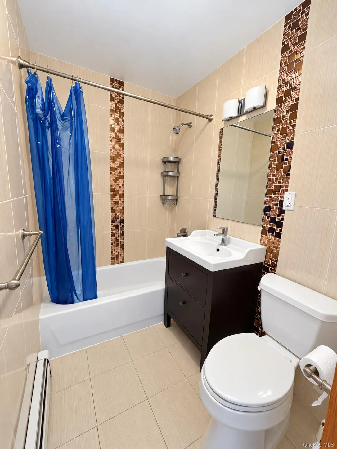 249-75 57th Avenue, New York, NY, 4 Bedrooms Bedrooms, 9 Rooms Rooms,3 BathroomsBathrooms,Residential,For Rent,57th,0,1058705 249-75 57th Avenue, New York, NY, 4 Bedrooms Bedrooms, 9 Rooms Rooms,3 BathroomsBathrooms,Residential,For Rent,57th,0,1058705
