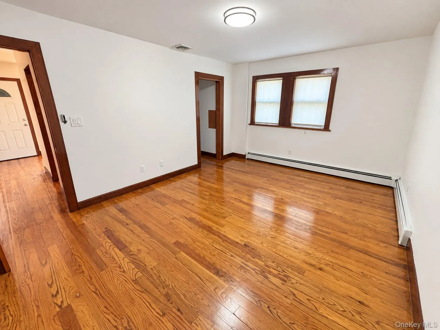249-75 57th Avenue, New York, NY, 4 Bedrooms Bedrooms, 9 Rooms Rooms,3 BathroomsBathrooms,Residential,For Rent,57th,0,1058705 249-75 57th Avenue, New York, NY, 4 Bedrooms Bedrooms, 9 Rooms Rooms,3 BathroomsBathrooms,Residential,For Rent,57th,0,1058705