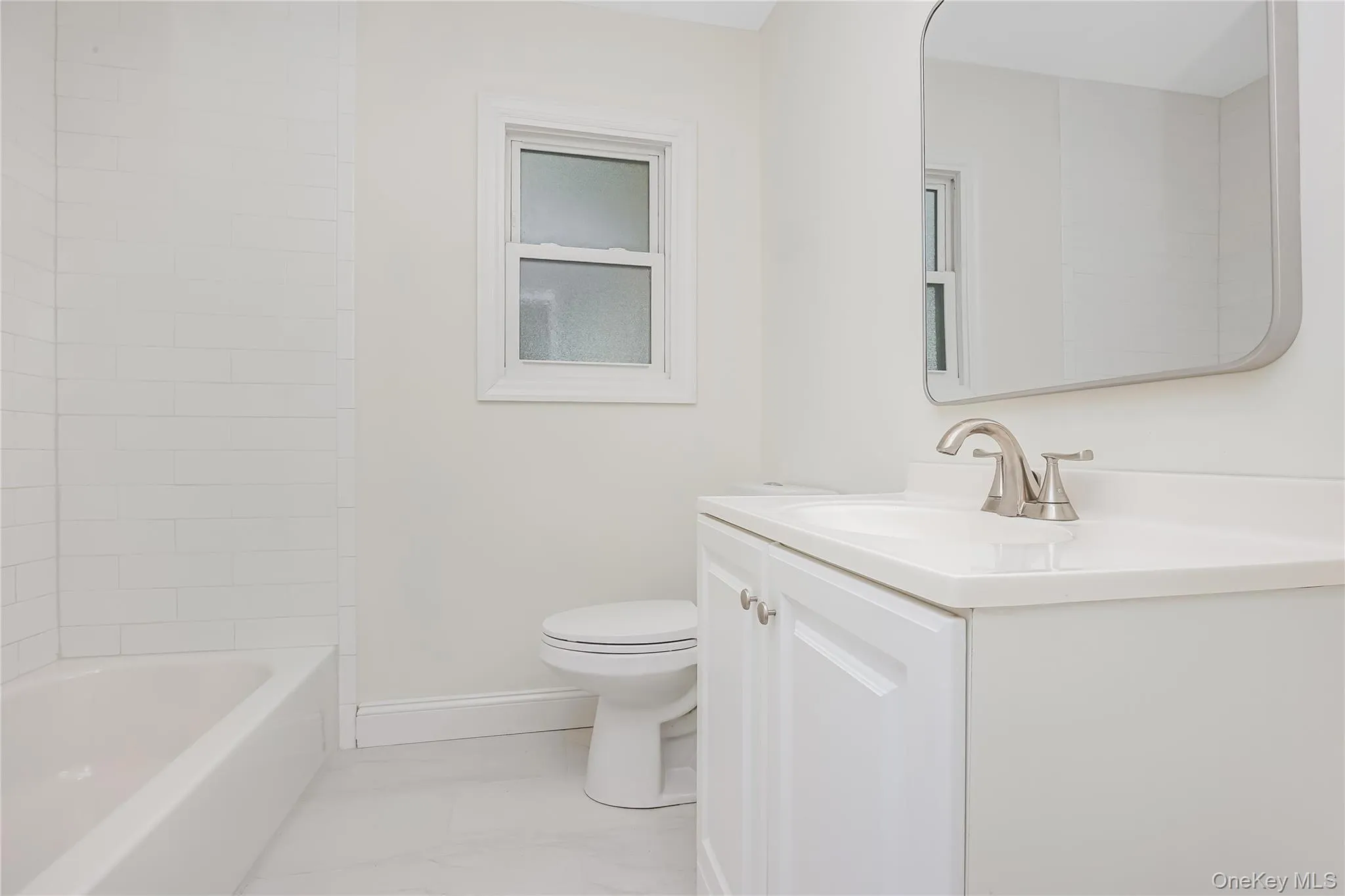 1182 3rd Avenue, Islip, NY, 3 Bedrooms Bedrooms, 7 Rooms Rooms,1 BathroomBathrooms,Residential,For Rent,3rd,0,1058710 1182 3rd Avenue, Islip, NY, 3 Bedrooms Bedrooms, 7 Rooms Rooms,1 BathroomBathrooms,Residential,For Rent,3rd,0,1058710