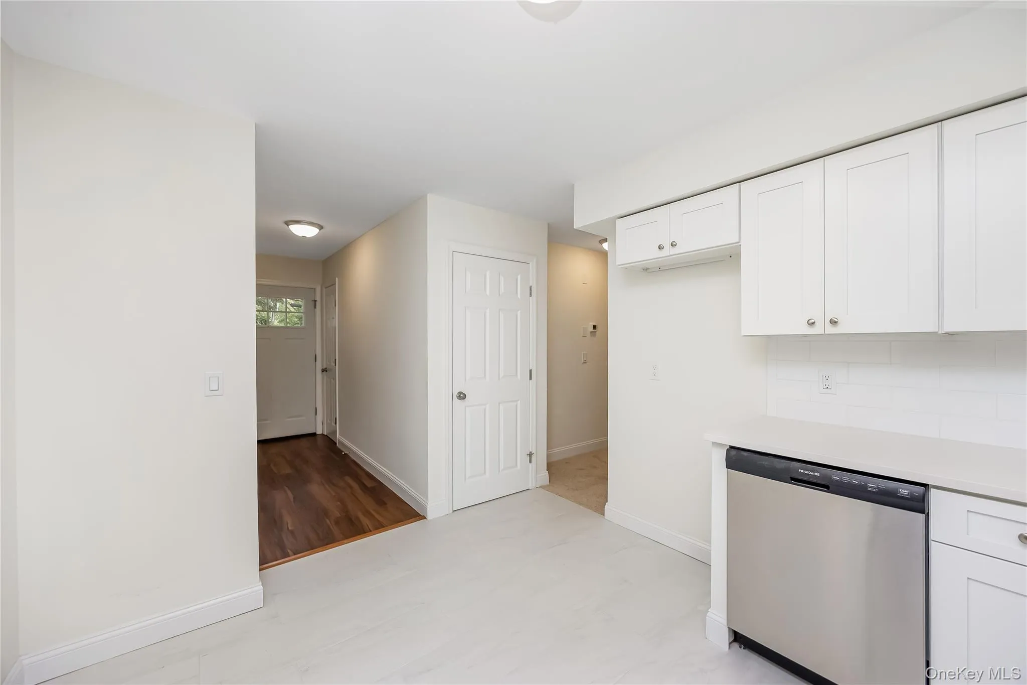 1182 3rd Avenue, Islip, NY, 3 Bedrooms Bedrooms, 7 Rooms Rooms,1 BathroomBathrooms,Residential,For Rent,3rd,0,1058710 1182 3rd Avenue, Islip, NY, 3 Bedrooms Bedrooms, 7 Rooms Rooms,1 BathroomBathrooms,Residential,For Rent,3rd,0,1058710