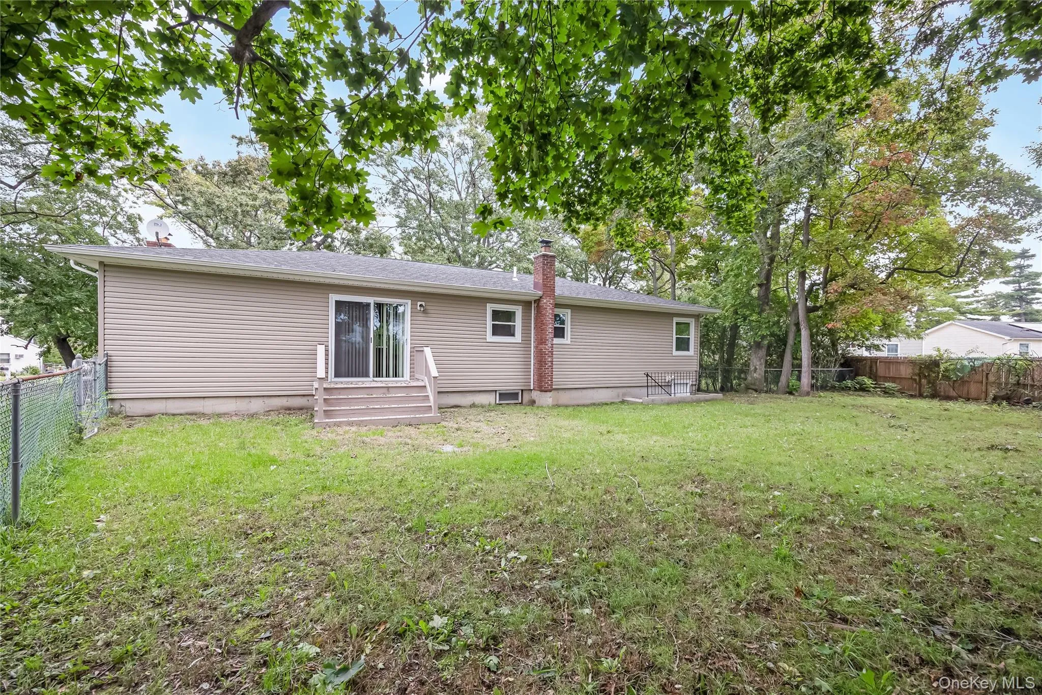 1182 3rd Avenue, Islip, NY, 3 Bedrooms Bedrooms, 7 Rooms Rooms,1 BathroomBathrooms,Residential,For Rent,3rd,0,1058710 1182 3rd Avenue, Islip, NY, 3 Bedrooms Bedrooms, 7 Rooms Rooms,1 BathroomBathrooms,Residential,For Rent,3rd,0,1058710