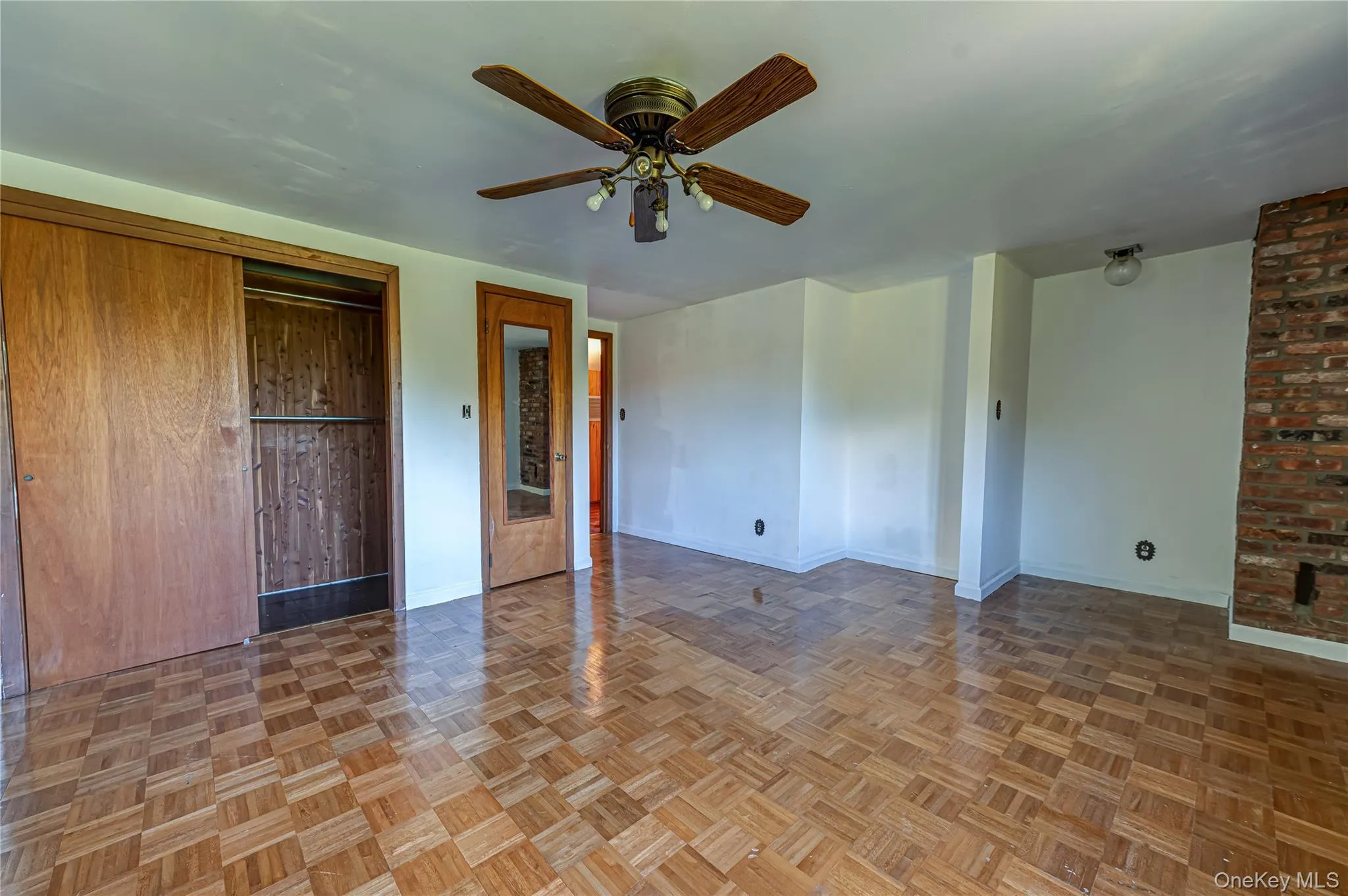 54 Greenhills Road, Huntington, NY, 4 Bedrooms Bedrooms, 7 Rooms Rooms,1 BathroomBathrooms,Residential,For Rent,Greenhills,0,1058711 54 Greenhills Road, Huntington, NY, 4 Bedrooms Bedrooms, 7 Rooms Rooms,1 BathroomBathrooms,Residential,For Rent,Greenhills,0,1058711