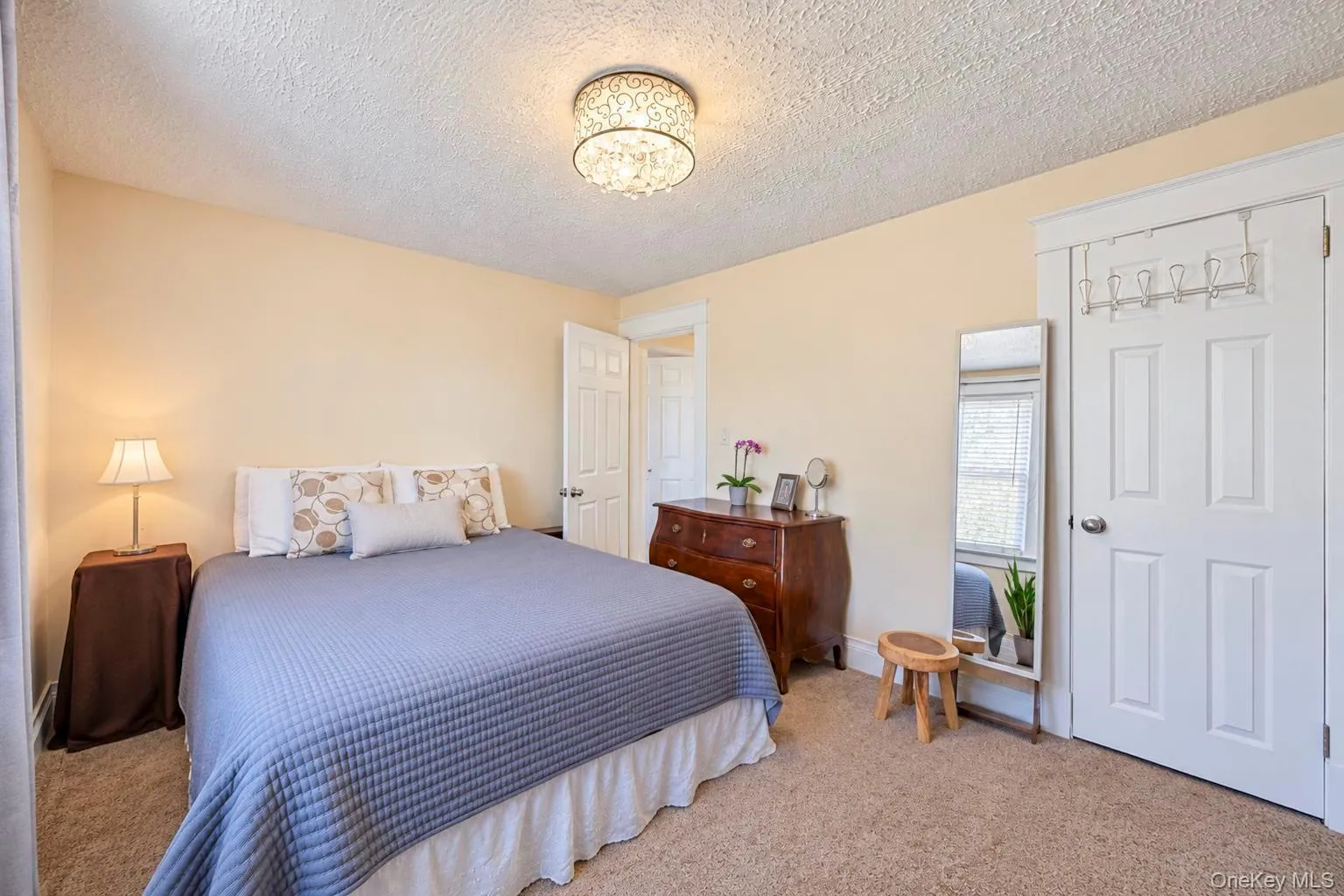 15 Harding Avenue, Oyster Bay, NY, 3 Bedrooms Bedrooms, 8 Rooms Rooms,3 BathroomsBathrooms,Residential,For Rent,Harding,0,1058713 15 Harding Avenue, Oyster Bay, NY, 3 Bedrooms Bedrooms, 8 Rooms Rooms,3 BathroomsBathrooms,Residential,For Rent,Harding,0,1058713