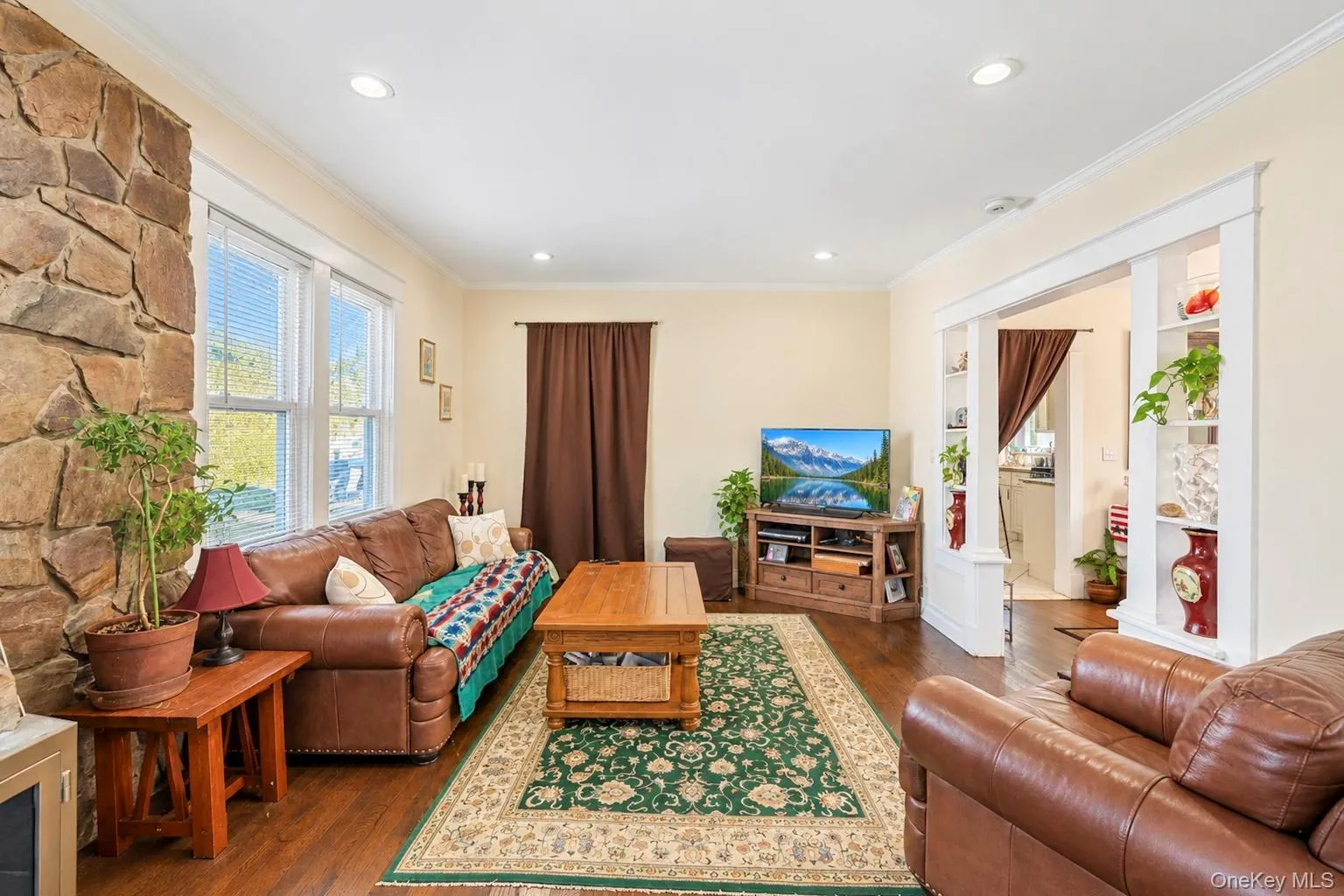 15 Harding Avenue, Oyster Bay, NY, 3 Bedrooms Bedrooms, 8 Rooms Rooms,3 BathroomsBathrooms,Residential,For Rent,Harding,0,1058713 15 Harding Avenue, Oyster Bay, NY, 3 Bedrooms Bedrooms, 8 Rooms Rooms,3 BathroomsBathrooms,Residential,For Rent,Harding,0,1058713