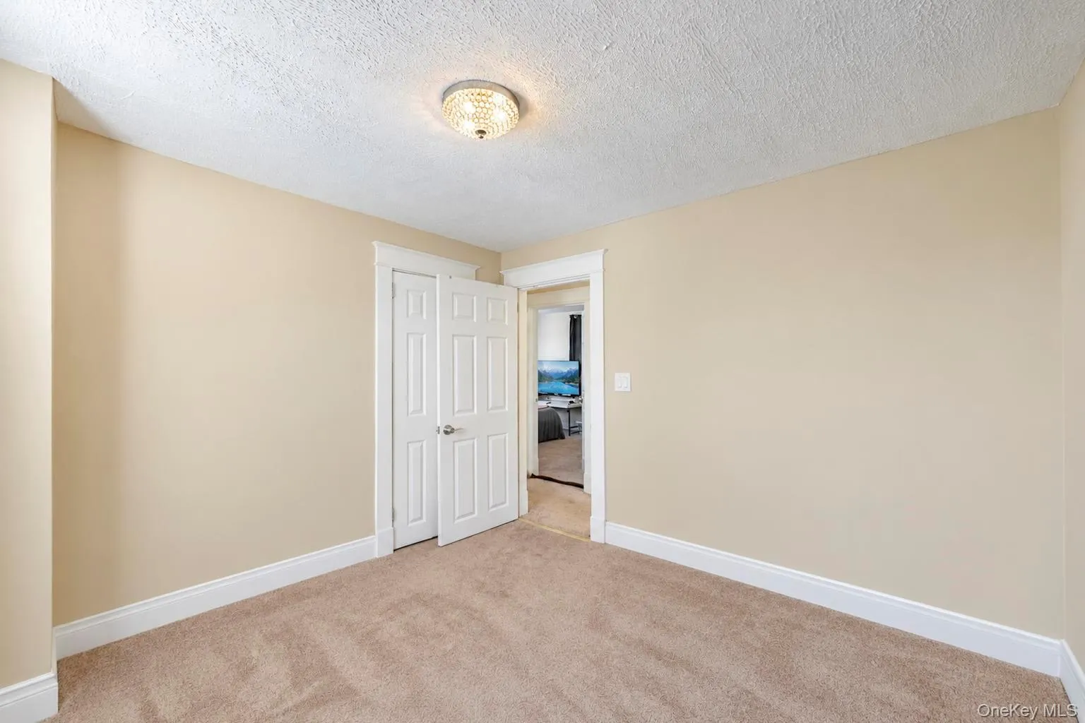 15 Harding Avenue, Oyster Bay, NY, 3 Bedrooms Bedrooms, 8 Rooms Rooms,3 BathroomsBathrooms,Residential,For Rent,Harding,0,1058713 15 Harding Avenue, Oyster Bay, NY, 3 Bedrooms Bedrooms, 8 Rooms Rooms,3 BathroomsBathrooms,Residential,For Rent,Harding,0,1058713
