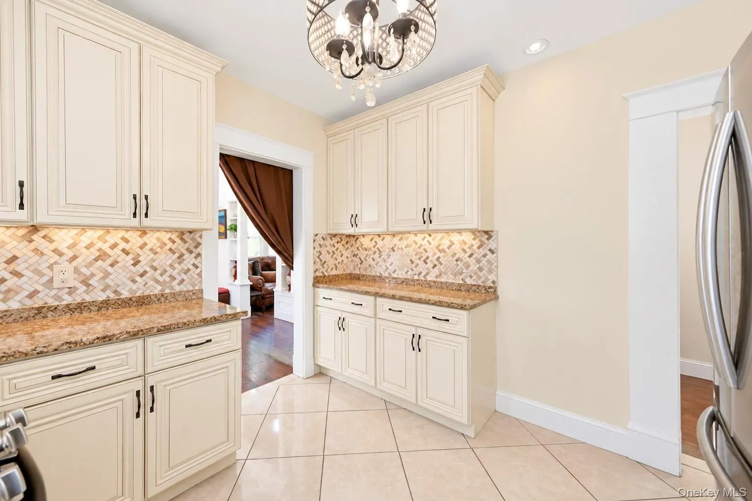 15 Harding Avenue, Oyster Bay, NY, 3 Bedrooms Bedrooms, 8 Rooms Rooms,3 BathroomsBathrooms,Residential,For Rent,Harding,0,1058713 15 Harding Avenue, Oyster Bay, NY, 3 Bedrooms Bedrooms, 8 Rooms Rooms,3 BathroomsBathrooms,Residential,For Rent,Harding,0,1058713
