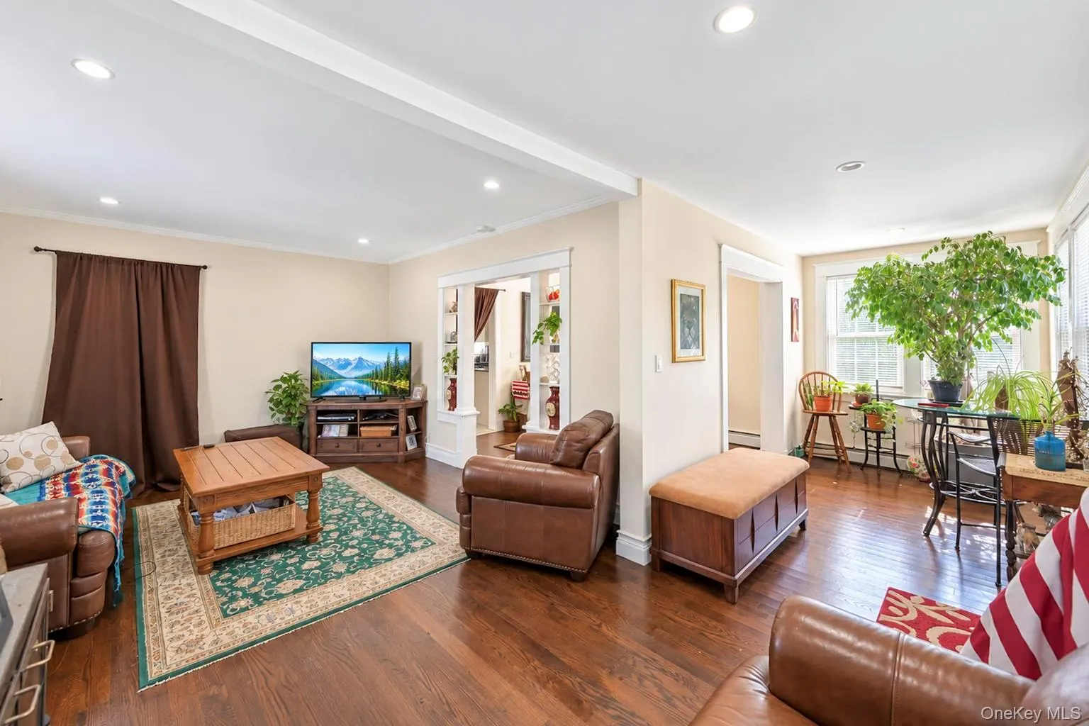 15 Harding Avenue, Oyster Bay, NY, 3 Bedrooms Bedrooms, 8 Rooms Rooms,3 BathroomsBathrooms,Residential,For Rent,Harding,0,1058713 15 Harding Avenue, Oyster Bay, NY, 3 Bedrooms Bedrooms, 8 Rooms Rooms,3 BathroomsBathrooms,Residential,For Rent,Harding,0,1058713