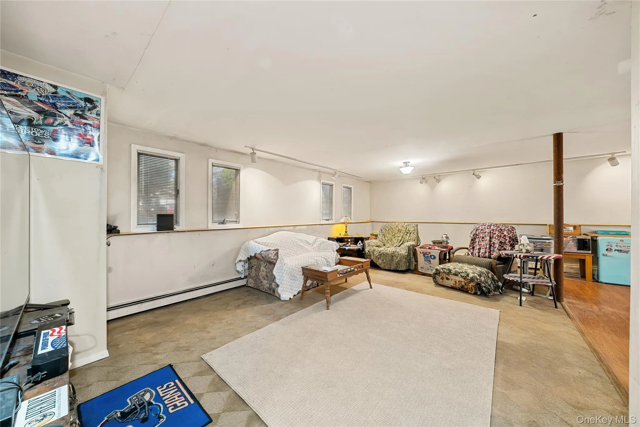14 Mineola Street, Brookhaven, NY, 4 Bedrooms Bedrooms, 8 Rooms Rooms,4 BathroomsBathrooms,Residential,For Rent,Mineola,0,1058722 14 Mineola Street, Brookhaven, NY, 4 Bedrooms Bedrooms, 8 Rooms Rooms,4 BathroomsBathrooms,Residential,For Rent,Mineola,0,1058722