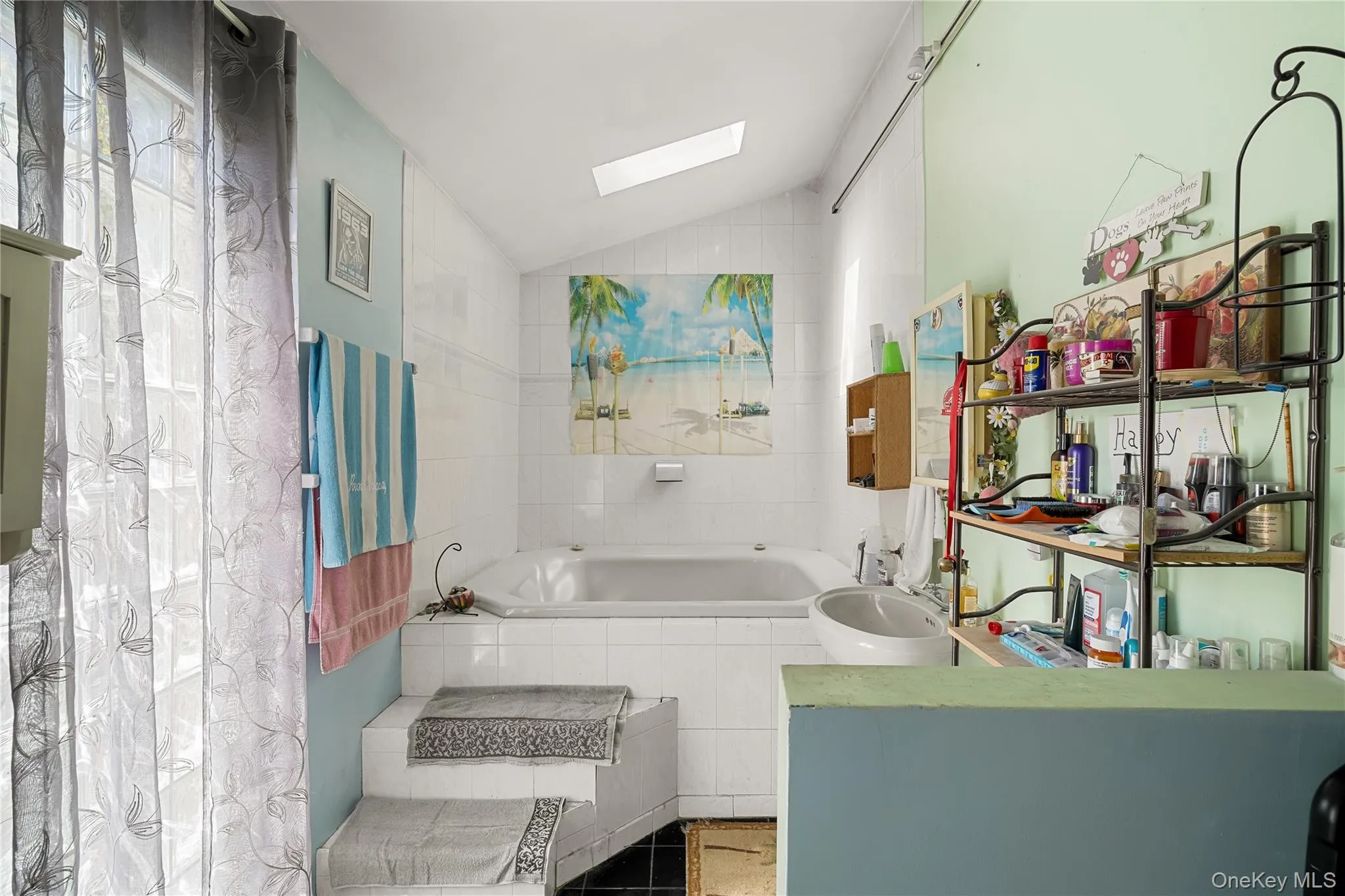 14 Mineola Street, Brookhaven, NY, 4 Bedrooms Bedrooms, 8 Rooms Rooms,4 BathroomsBathrooms,Residential,For Rent,Mineola,0,1058722 14 Mineola Street, Brookhaven, NY, 4 Bedrooms Bedrooms, 8 Rooms Rooms,4 BathroomsBathrooms,Residential,For Rent,Mineola,0,1058722