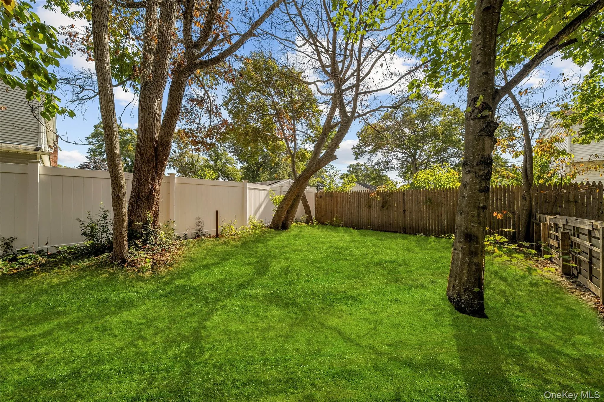 14 Mineola Street, Brookhaven, NY, 4 Bedrooms Bedrooms, 8 Rooms Rooms,4 BathroomsBathrooms,Residential,For Rent,Mineola,0,1058722 14 Mineola Street, Brookhaven, NY, 4 Bedrooms Bedrooms, 8 Rooms Rooms,4 BathroomsBathrooms,Residential,For Rent,Mineola,0,1058722