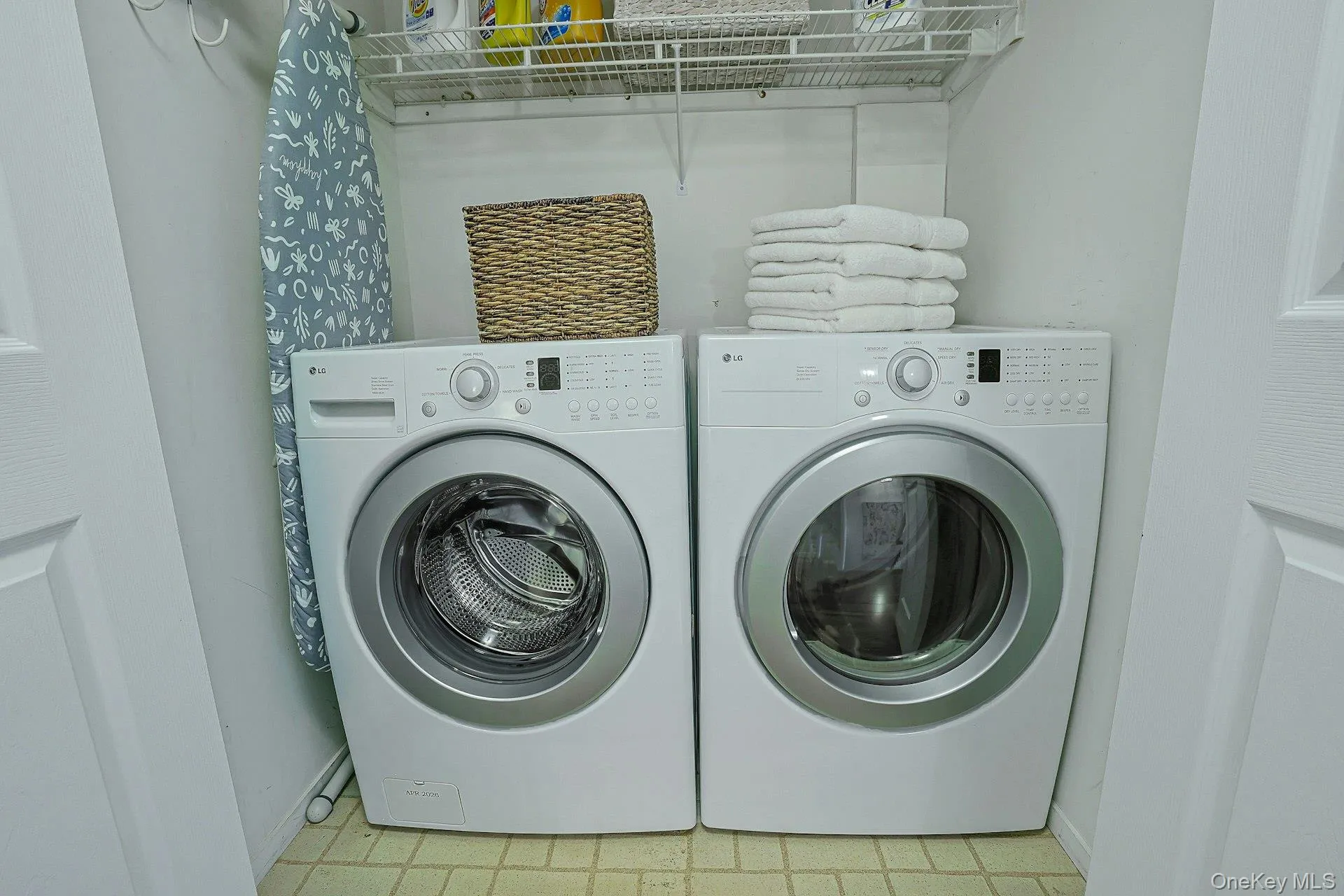 Washer/Dryer Closet on second floor Washer/Dryer Closet on second floor