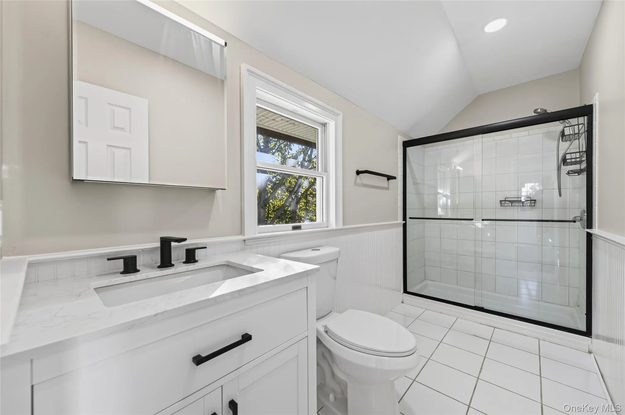 9 Carver Street, Huntington, NY, 1 Bedroom Bedrooms, 2 Rooms Rooms,1 BathroomBathrooms,Residential Lease,For Rent,Carver,0,1058727 9 Carver Street, Huntington, NY, 1 Bedroom Bedrooms, 2 Rooms Rooms,1 BathroomBathrooms,Residential Lease,For Rent,Carver,0,1058727