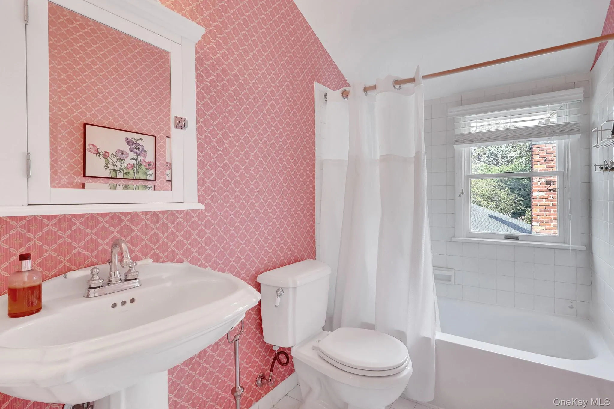 324 Ivy Hill Road, Hempstead, NY, 4 Bedrooms Bedrooms, 9 Rooms Rooms,4 BathroomsBathrooms,Residential,For Rent,Ivy Hill,0,1058730 324 Ivy Hill Road, Hempstead, NY, 4 Bedrooms Bedrooms, 9 Rooms Rooms,4 BathroomsBathrooms,Residential,For Rent,Ivy Hill,0,1058730