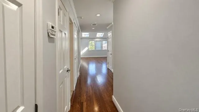 3312 211th Street, New York, NY, 4 Bedrooms Bedrooms, 10 Rooms Rooms,4 BathroomsBathrooms,Residential,For Rent,211th,0,1058732 3312 211th Street, New York, NY, 4 Bedrooms Bedrooms, 10 Rooms Rooms,4 BathroomsBathrooms,Residential,For Rent,211th,0,1058732