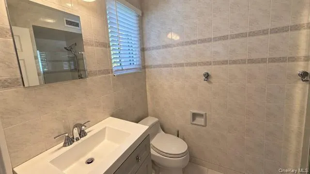 3312 211th Street, New York, NY, 4 Bedrooms Bedrooms, 10 Rooms Rooms,4 BathroomsBathrooms,Residential,For Rent,211th,0,1058732 3312 211th Street, New York, NY, 4 Bedrooms Bedrooms, 10 Rooms Rooms,4 BathroomsBathrooms,Residential,For Rent,211th,0,1058732