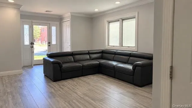 3312 211th Street, New York, NY, 4 Bedrooms Bedrooms, 10 Rooms Rooms,4 BathroomsBathrooms,Residential,For Rent,211th,0,1058732 3312 211th Street, New York, NY, 4 Bedrooms Bedrooms, 10 Rooms Rooms,4 BathroomsBathrooms,Residential,For Rent,211th,0,1058732