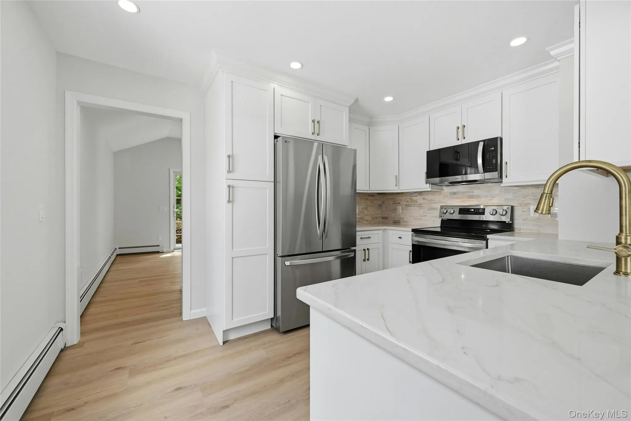 192 Iceland Drive, Huntington, NY, 2 Bedroom Bedrooms, 5 Room Rooms,1 BathroomBathrooms,Residential Lease,For Rent,Iceland,0,1058735 192 Iceland Drive, Huntington, NY, 2 Bedroom Bedrooms, 5 Room Rooms,1 BathroomBathrooms,Residential Lease,For Rent,Iceland,0,1058735