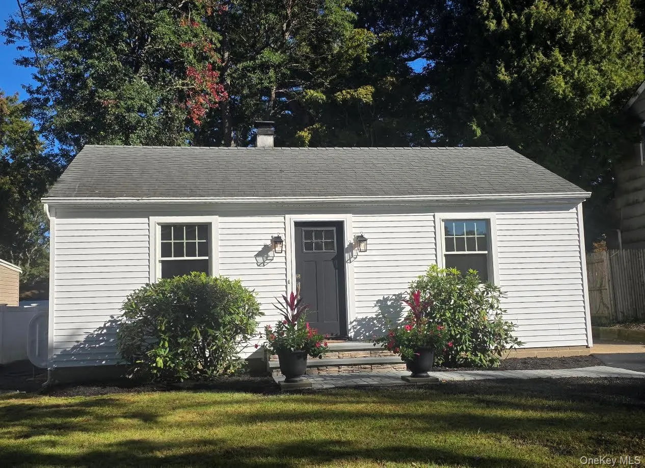 192 Iceland Drive, Huntington, NY, 2 Bedroom Bedrooms, 5 Room Rooms,1 BathroomBathrooms,Residential Lease,For Rent,Iceland,0,1058735 192 Iceland Drive, Huntington, NY, 2 Bedroom Bedrooms, 5 Room Rooms,1 BathroomBathrooms,Residential Lease,For Rent,Iceland,0,1058735