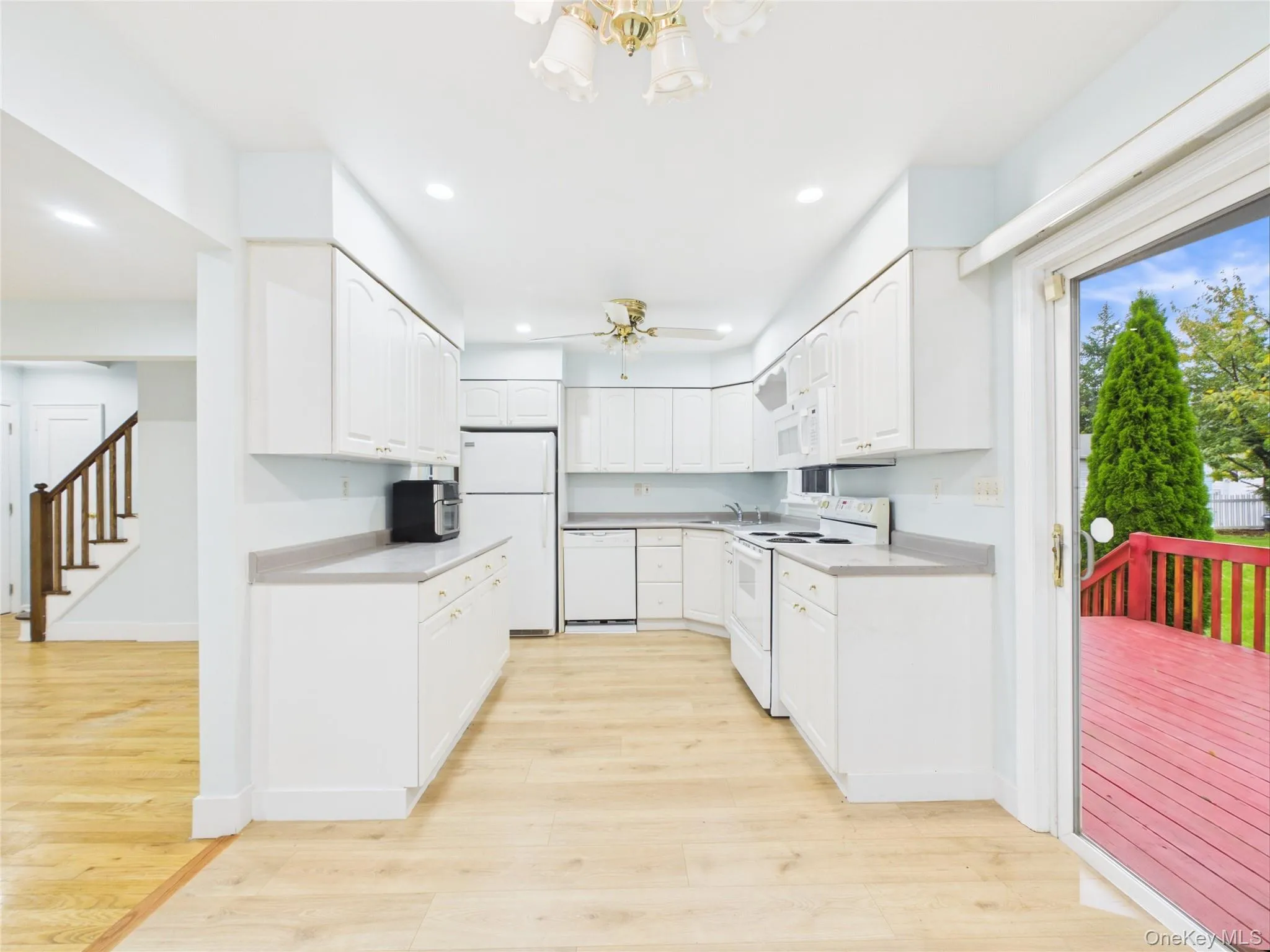39 Croyden Lane, Oyster Bay, NY, 5 Bedrooms Bedrooms, 8 Rooms Rooms,2 BathroomsBathrooms,Residential,For Rent,Croyden,0,1058738 39 Croyden Lane, Oyster Bay, NY, 5 Bedrooms Bedrooms, 8 Rooms Rooms,2 BathroomsBathrooms,Residential,For Rent,Croyden,0,1058738