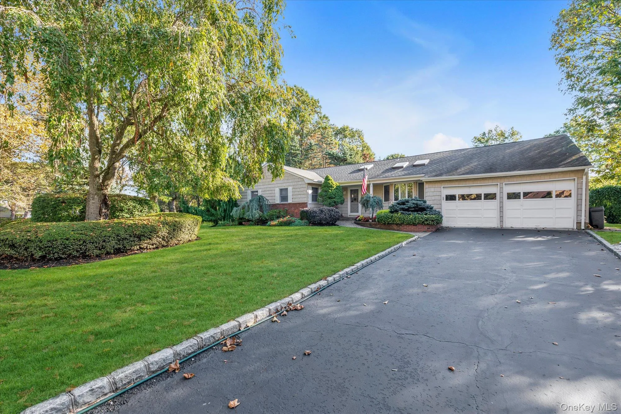 4 Partridge Lane, Huntington, NY, 4 Bedrooms Bedrooms, 8 Rooms Rooms,2 BathroomsBathrooms,Residential,For Rent,Partridge,0,1058745 4 Partridge Lane, Huntington, NY, 4 Bedrooms Bedrooms, 8 Rooms Rooms,2 BathroomsBathrooms,Residential,For Rent,Partridge,0,1058745