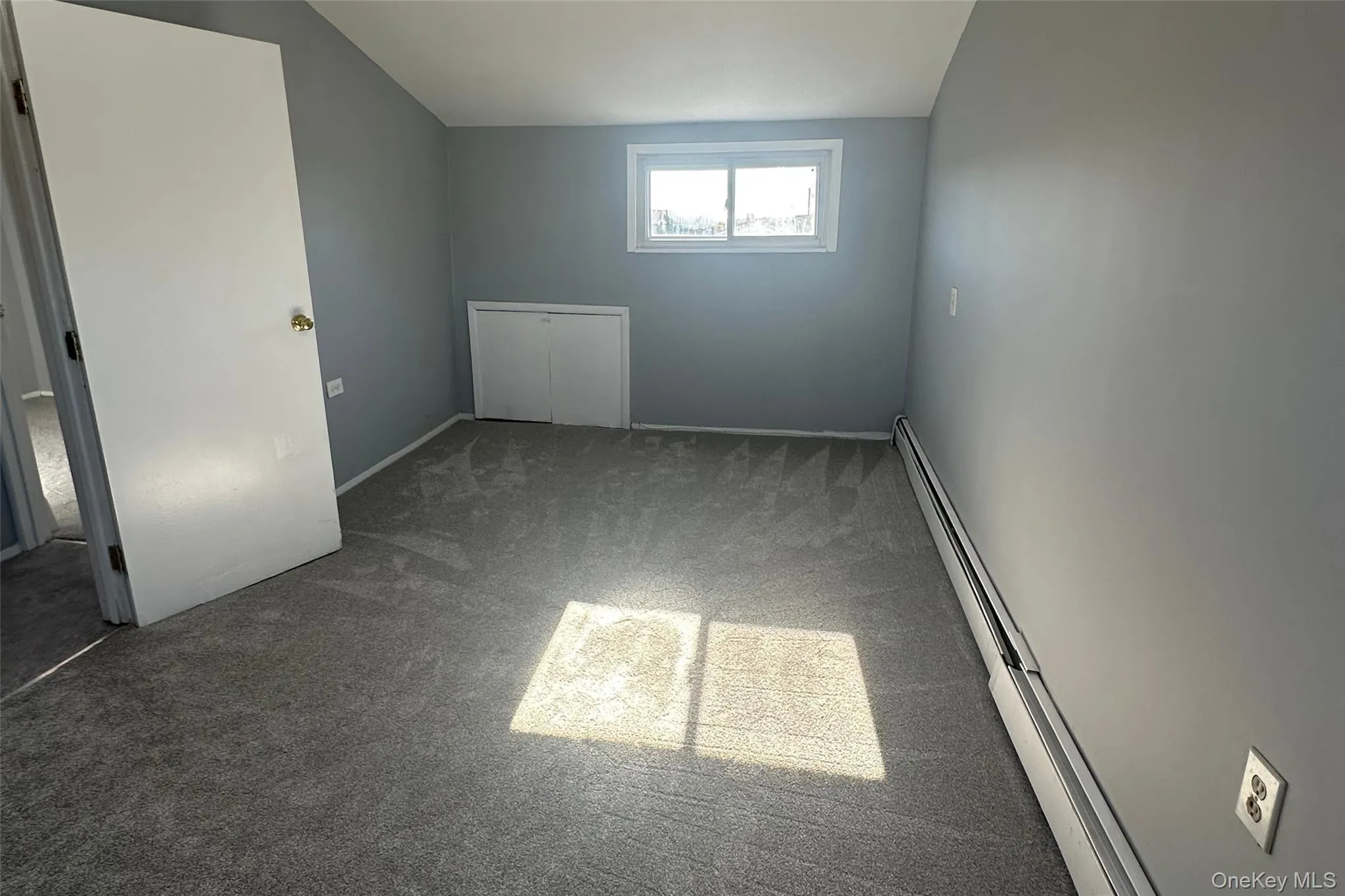 32 Mc Kinley Avenue, Babylon, NY, 3 Bedroom Bedrooms, 8 Room Rooms,1 BathroomBathrooms,Residential Lease,For Rent,Mc Kinley,0,1058746 32 Mc Kinley Avenue, Babylon, NY, 3 Bedroom Bedrooms, 8 Room Rooms,1 BathroomBathrooms,Residential Lease,For Rent,Mc Kinley,0,1058746