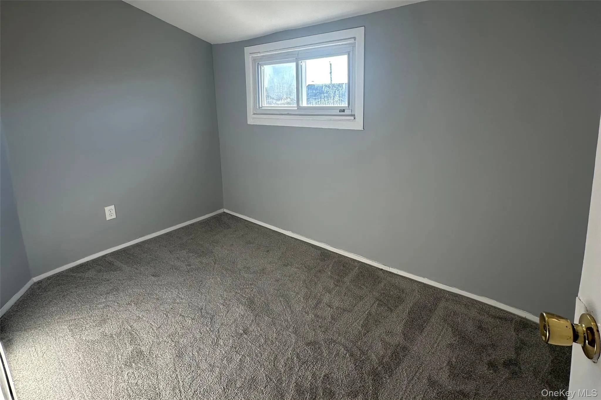 32 Mc Kinley Avenue, Babylon, NY, 3 Bedroom Bedrooms, 8 Room Rooms,1 BathroomBathrooms,Residential Lease,For Rent,Mc Kinley,0,1058746 32 Mc Kinley Avenue, Babylon, NY, 3 Bedroom Bedrooms, 8 Room Rooms,1 BathroomBathrooms,Residential Lease,For Rent,Mc Kinley,0,1058746