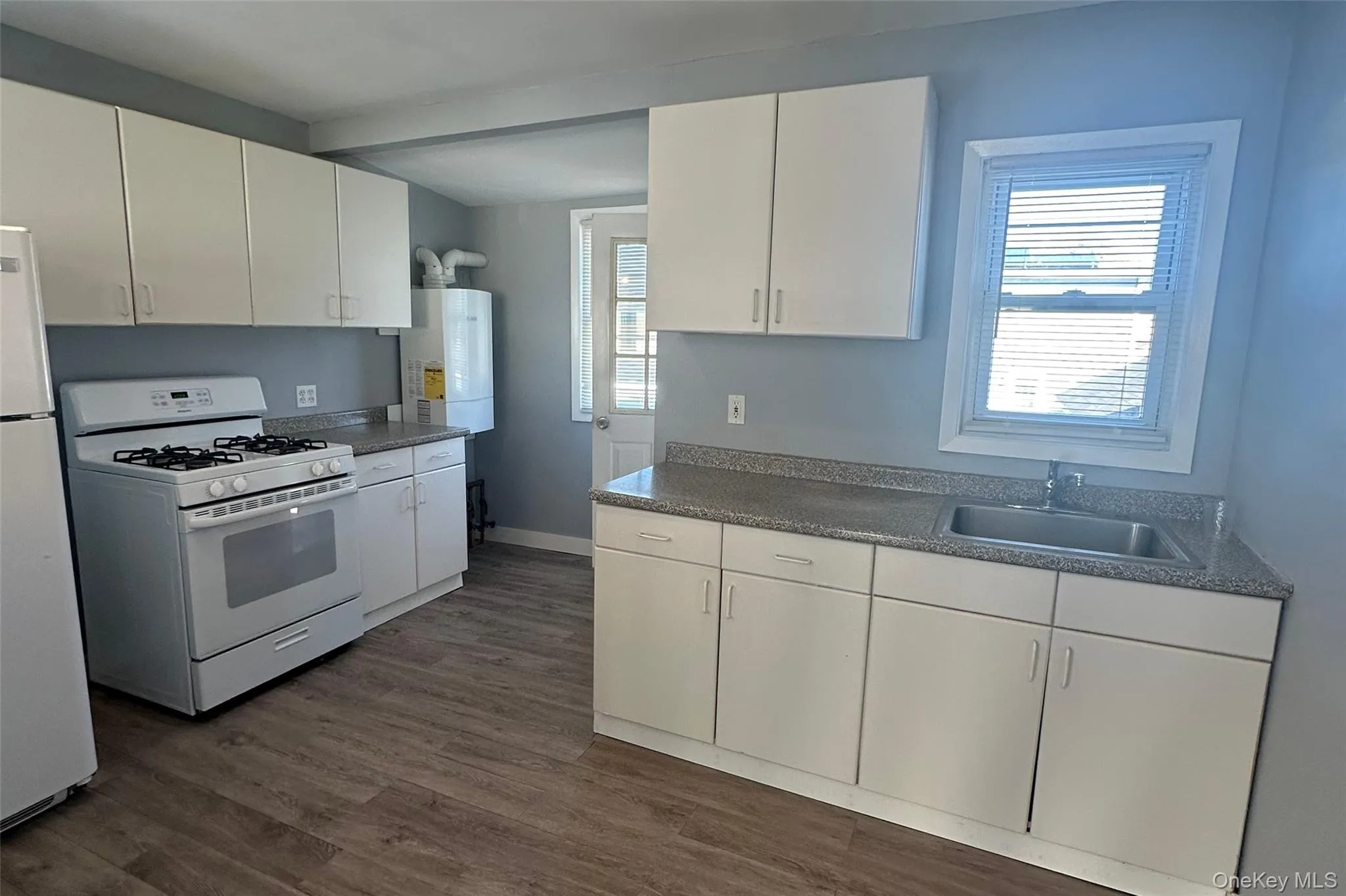 32 Mc Kinley Avenue, Babylon, NY, 3 Bedroom Bedrooms, 8 Room Rooms,1 BathroomBathrooms,Residential Lease,For Rent,Mc Kinley,0,1058746 32 Mc Kinley Avenue, Babylon, NY, 3 Bedroom Bedrooms, 8 Room Rooms,1 BathroomBathrooms,Residential Lease,For Rent,Mc Kinley,0,1058746