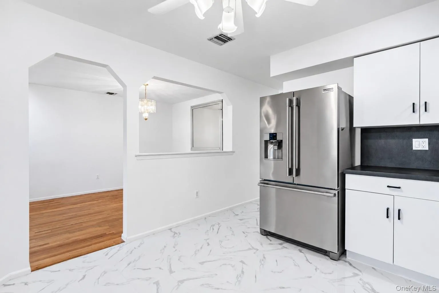 22 Ridgewood Drive, Hempstead, NY, 2 Bedroom Bedrooms, 9 Room Rooms,2 BathroomBathrooms,Residential Lease,For Rent,Ridgewood,0,1058750 22 Ridgewood Drive, Hempstead, NY, 2 Bedroom Bedrooms, 9 Room Rooms,2 BathroomBathrooms,Residential Lease,For Rent,Ridgewood,0,1058750