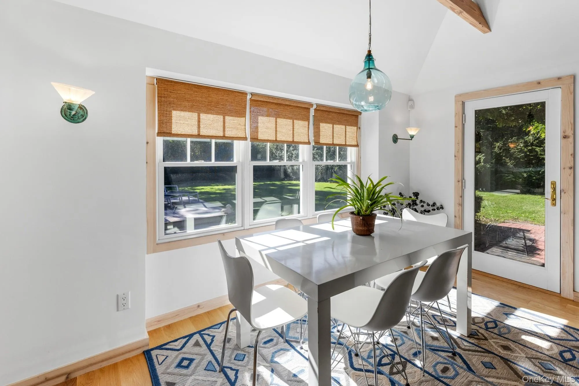 2 Gardiner Drive, East Hampton, New York 11930