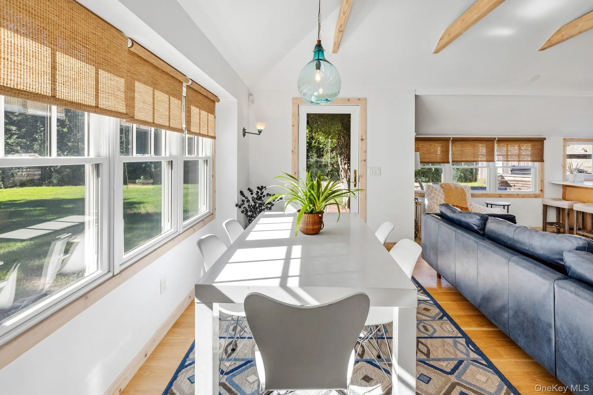 2 Gardiner Drive, East Hampton, New York 11930