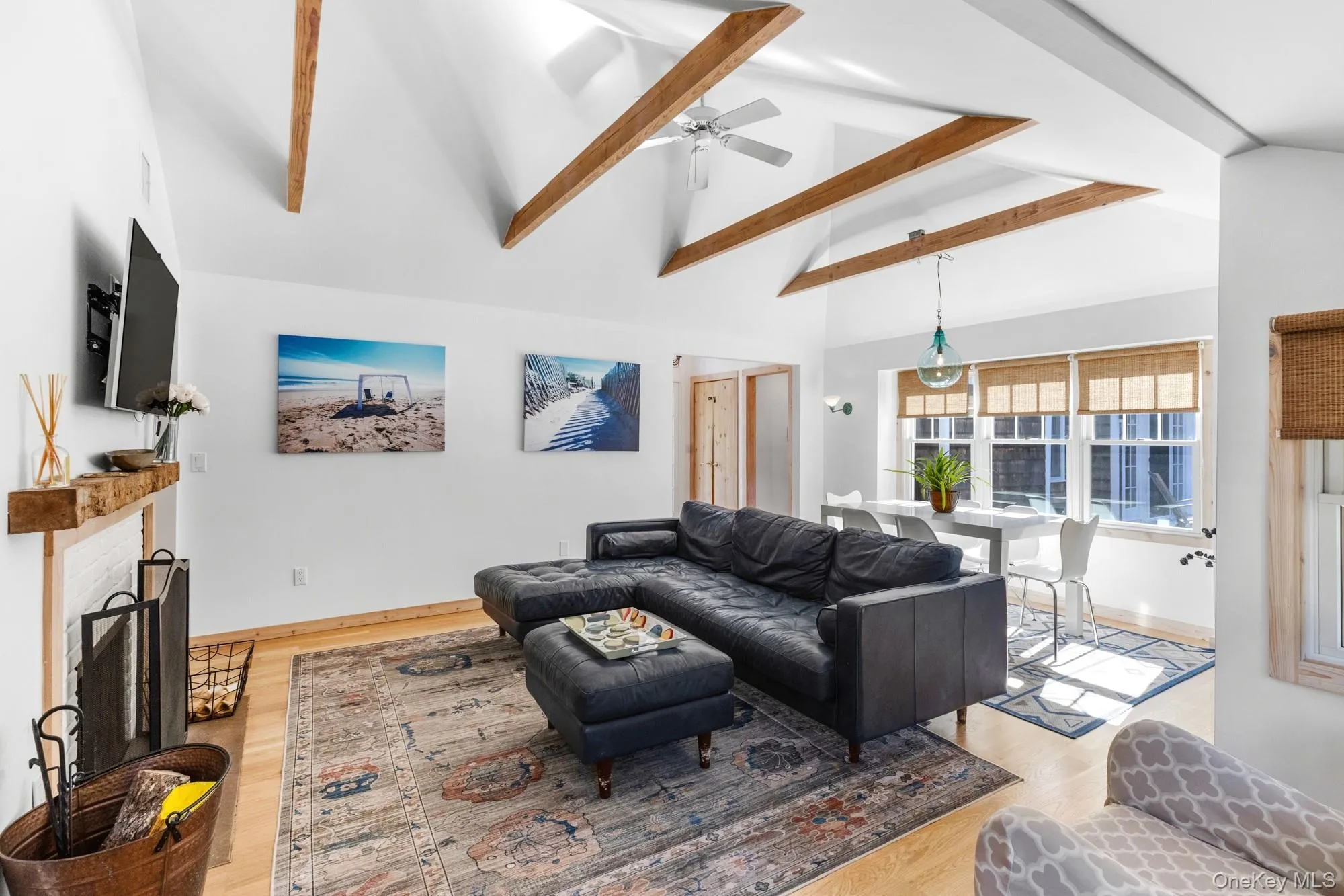 2 Gardiner Drive, East Hampton, New York 11930