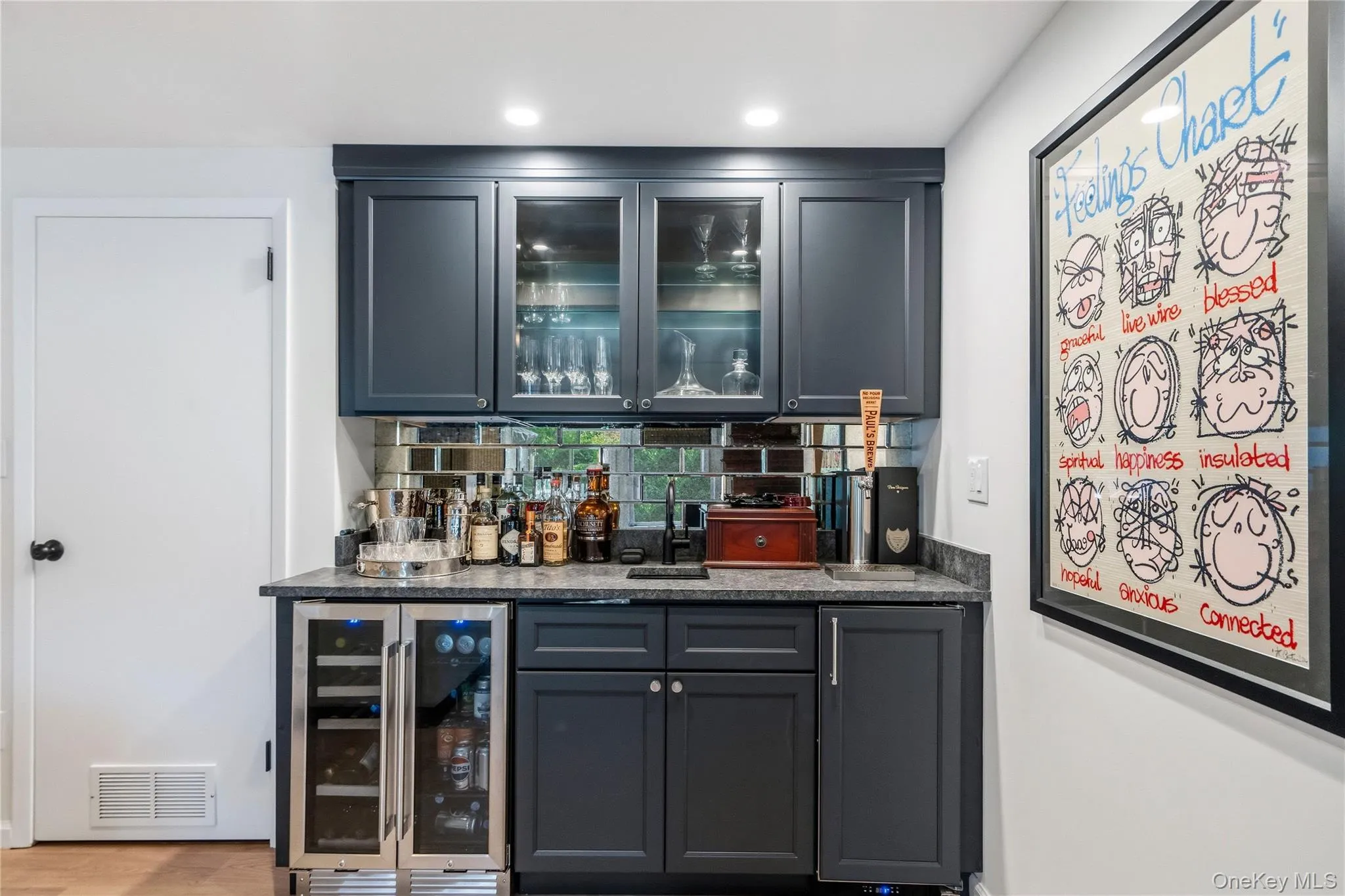 35 John Daves Lane, Huntington, NY, 4 Bedrooms Bedrooms, 8 Rooms Rooms,3 BathroomsBathrooms,Residential,For Rent,John Daves,0,1058769 35 John Daves Lane, Huntington, NY, 4 Bedrooms Bedrooms, 8 Rooms Rooms,3 BathroomsBathrooms,Residential,For Rent,John Daves,0,1058769