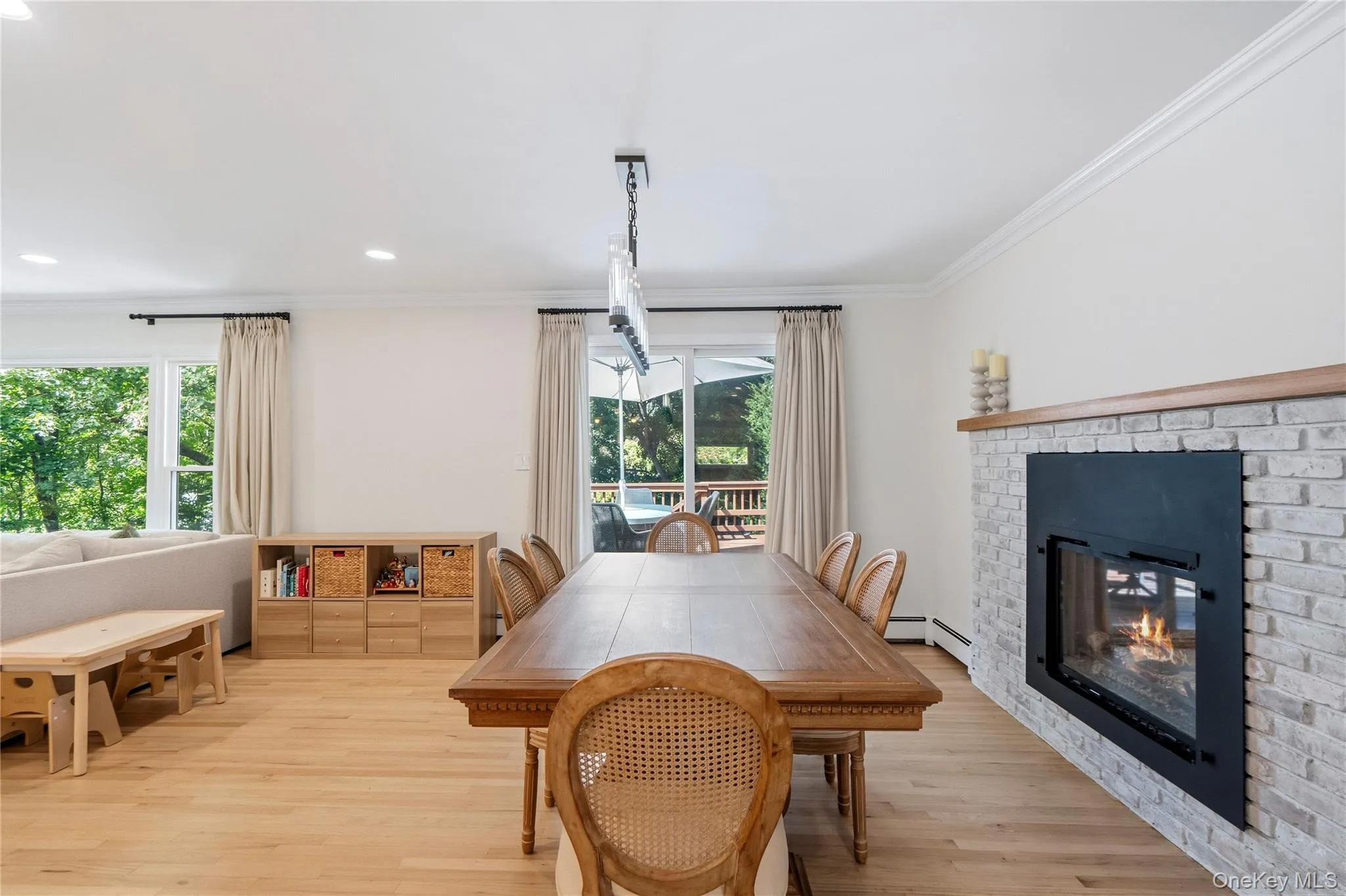 35 John Daves Lane, Huntington, NY, 4 Bedrooms Bedrooms, 8 Rooms Rooms,3 BathroomsBathrooms,Residential,For Rent,John Daves,0,1058769 35 John Daves Lane, Huntington, NY, 4 Bedrooms Bedrooms, 8 Rooms Rooms,3 BathroomsBathrooms,Residential,For Rent,John Daves,0,1058769