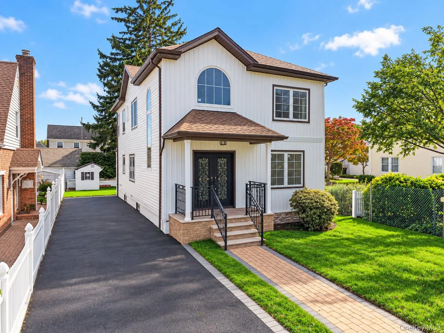 88 Dyckman Avenue, Hempstead, NY, 4 Bedrooms Bedrooms, 12 Rooms Rooms,4 BathroomsBathrooms,Residential,For Rent,Dyckman,0,1058775 88 Dyckman Avenue, Hempstead, NY, 4 Bedrooms Bedrooms, 12 Rooms Rooms,4 BathroomsBathrooms,Residential,For Rent,Dyckman,0,1058775