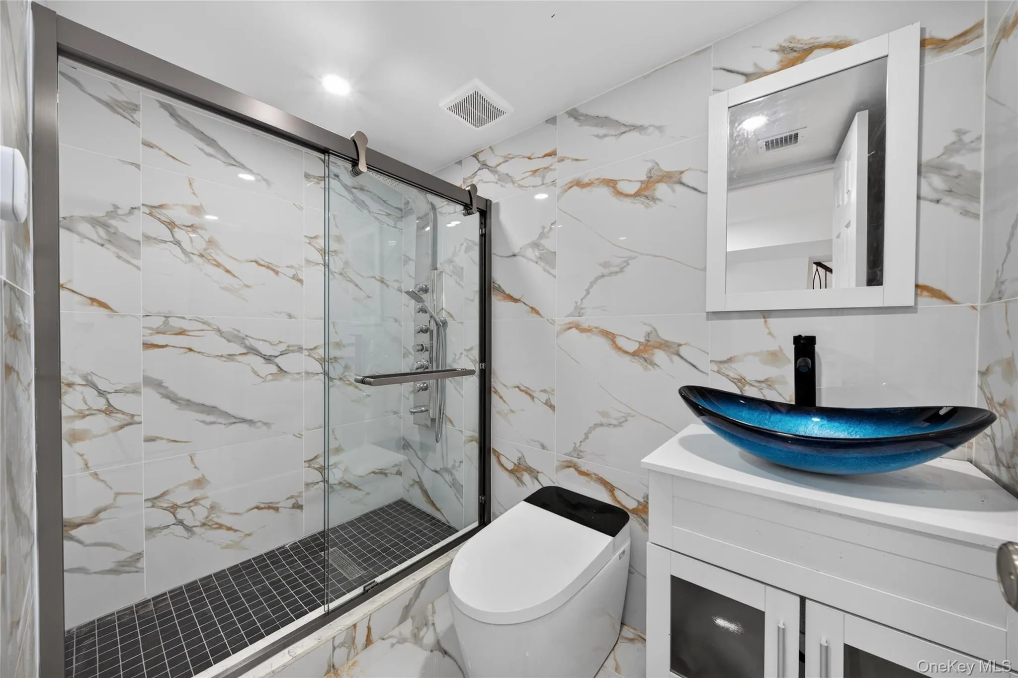 88 Dyckman Avenue, Hempstead, NY, 4 Bedrooms Bedrooms, 12 Rooms Rooms,4 BathroomsBathrooms,Residential,For Rent,Dyckman,0,1058775 88 Dyckman Avenue, Hempstead, NY, 4 Bedrooms Bedrooms, 12 Rooms Rooms,4 BathroomsBathrooms,Residential,For Rent,Dyckman,0,1058775