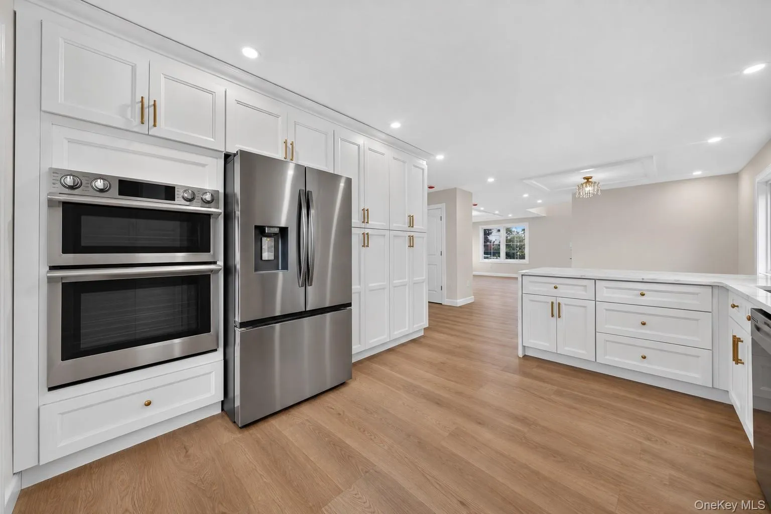 88 Dyckman Avenue, Hempstead, NY, 4 Bedrooms Bedrooms, 12 Rooms Rooms,4 BathroomsBathrooms,Residential,For Rent,Dyckman,0,1058775 88 Dyckman Avenue, Hempstead, NY, 4 Bedrooms Bedrooms, 12 Rooms Rooms,4 BathroomsBathrooms,Residential,For Rent,Dyckman,0,1058775