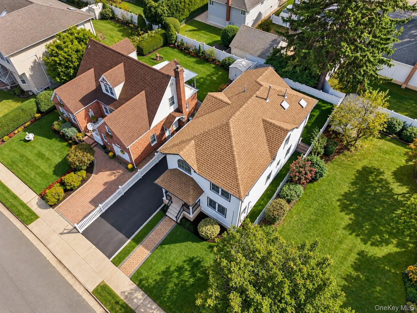 88 Dyckman Avenue, Hempstead, NY, 4 Bedrooms Bedrooms, 12 Rooms Rooms,4 BathroomsBathrooms,Residential,For Rent,Dyckman,0,1058775 88 Dyckman Avenue, Hempstead, NY, 4 Bedrooms Bedrooms, 12 Rooms Rooms,4 BathroomsBathrooms,Residential,For Rent,Dyckman,0,1058775