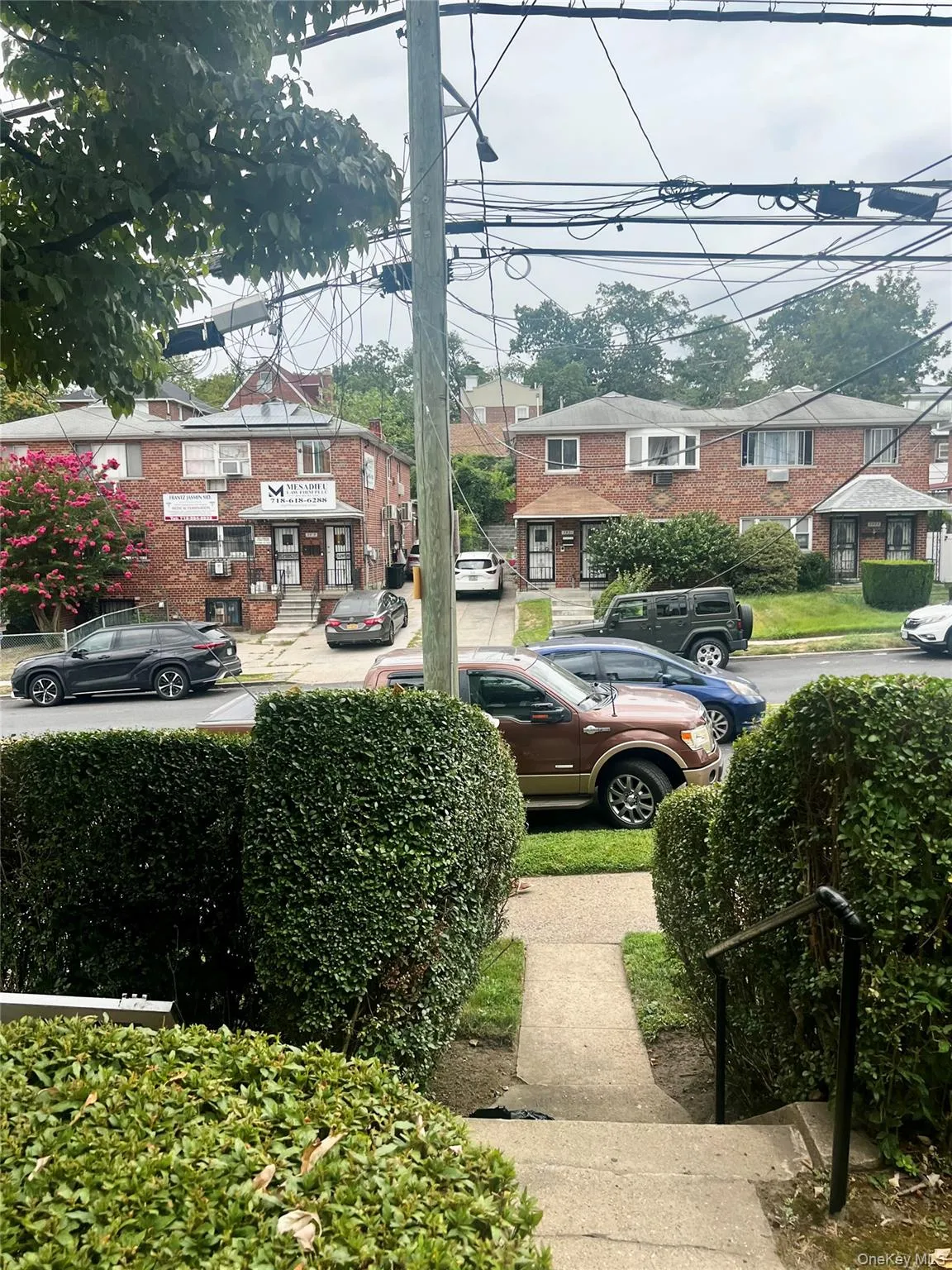View of yard featuring a residential view View of yard featuring a residential view