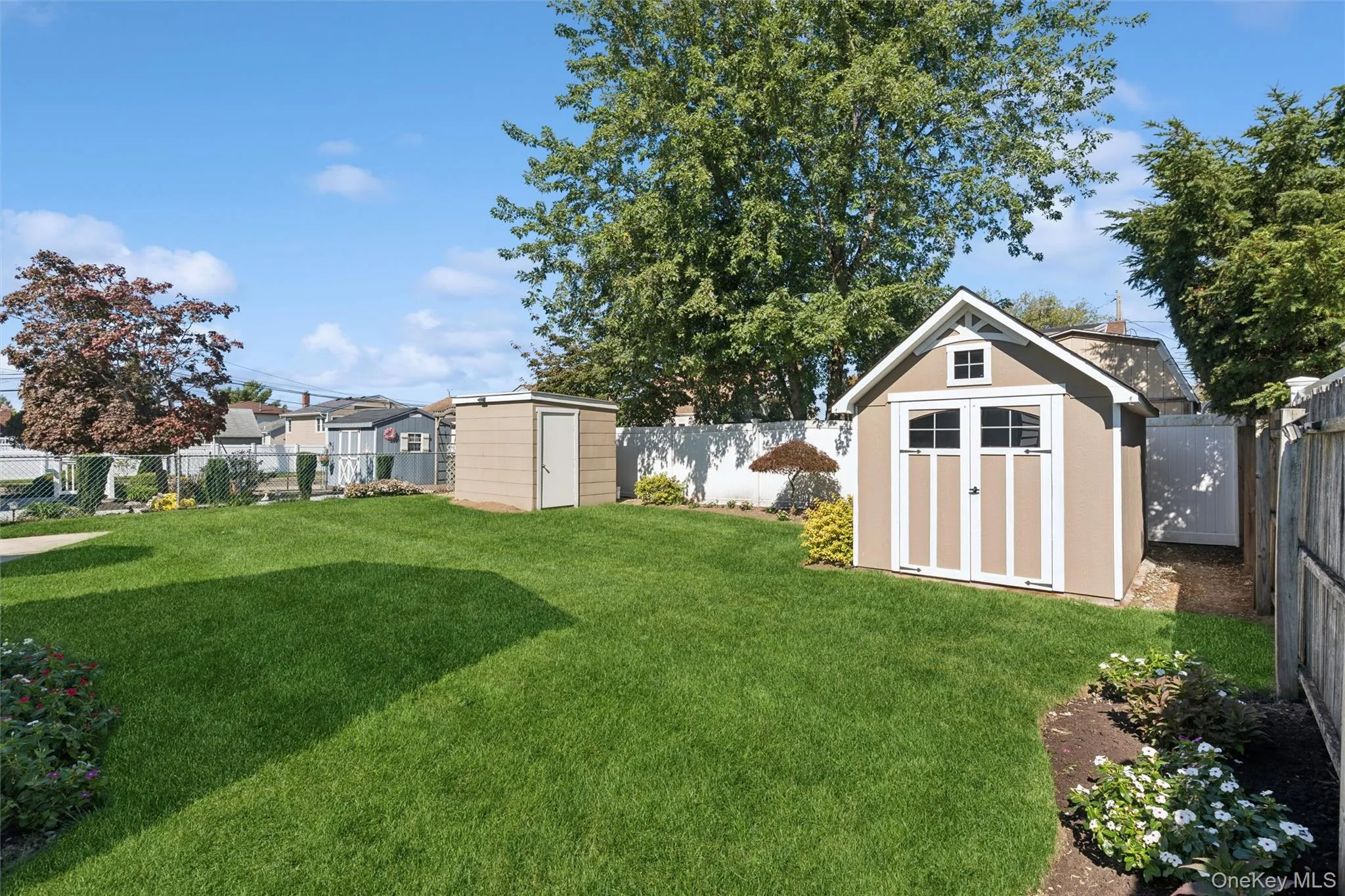 295 Atlanta Avenue, Oyster Bay, NY, 4 Bedrooms Bedrooms, 6 Rooms Rooms,1 BathroomBathrooms,Residential,For Rent,Atlanta,0,1058794 295 Atlanta Avenue, Oyster Bay, NY, 4 Bedrooms Bedrooms, 6 Rooms Rooms,1 BathroomBathrooms,Residential,For Rent,Atlanta,0,1058794