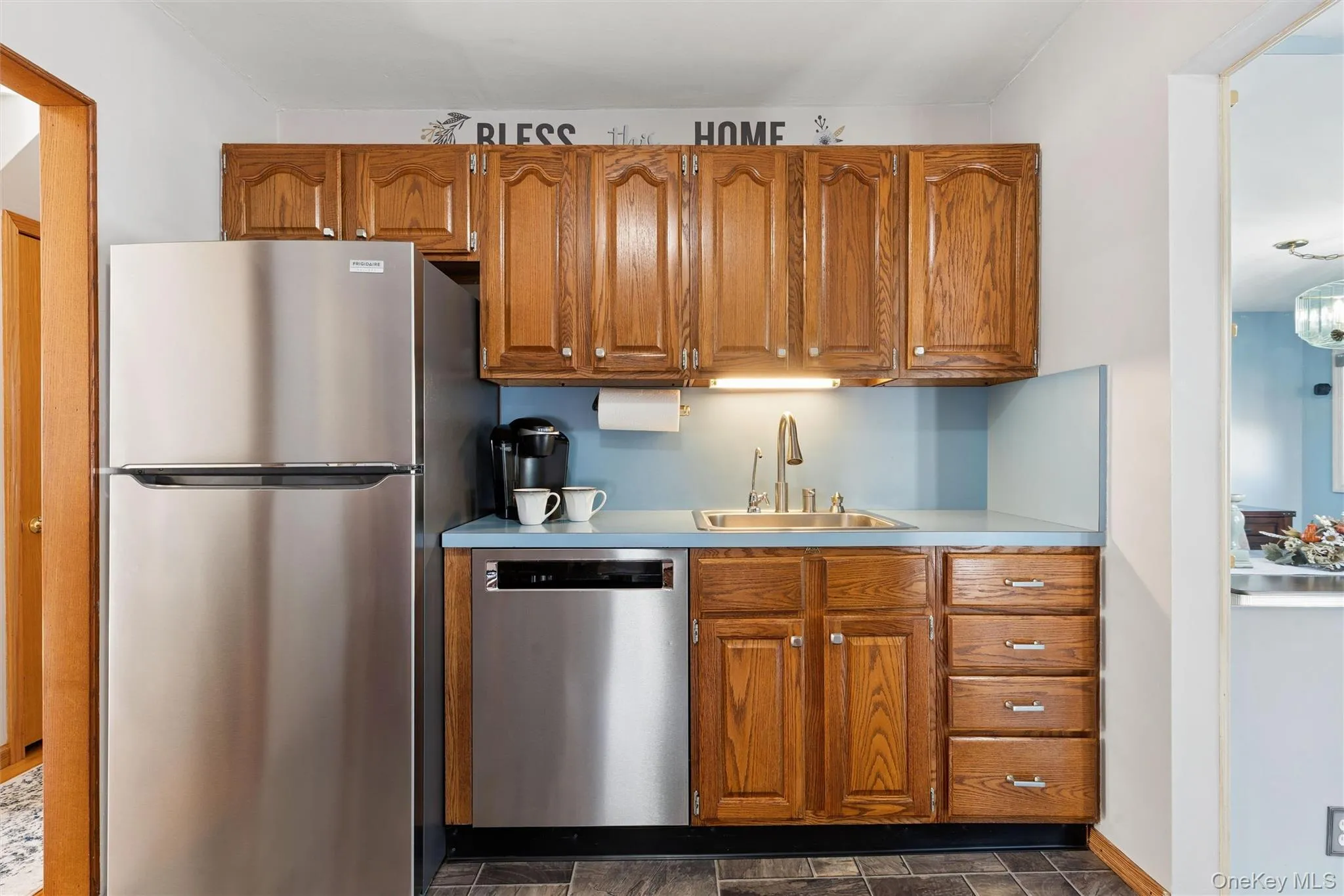295 Atlanta Avenue, Oyster Bay, NY, 4 Bedrooms Bedrooms, 6 Rooms Rooms,1 BathroomBathrooms,Residential,For Rent,Atlanta,0,1058794 295 Atlanta Avenue, Oyster Bay, NY, 4 Bedrooms Bedrooms, 6 Rooms Rooms,1 BathroomBathrooms,Residential,For Rent,Atlanta,0,1058794