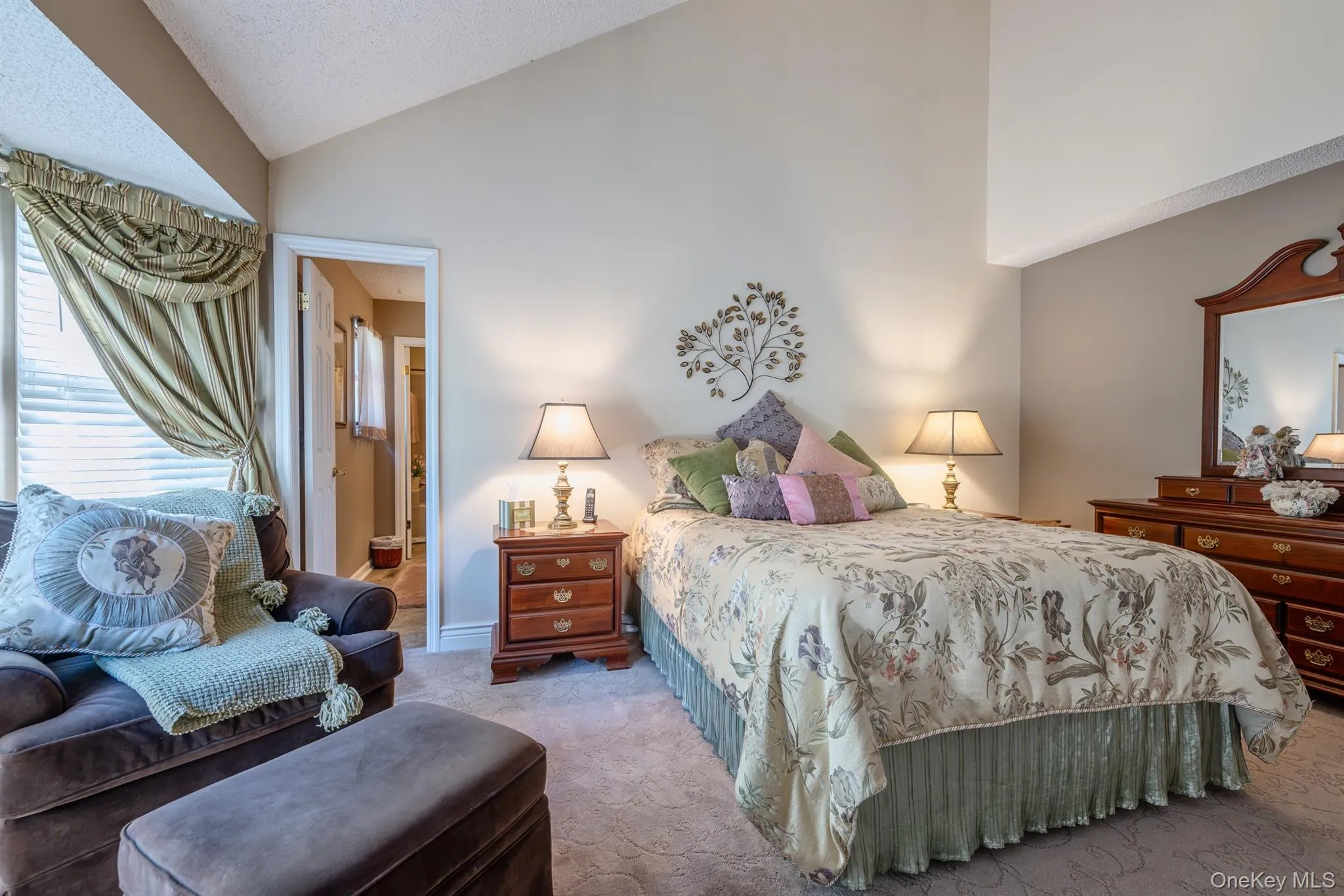 1 Cottonwood Circle, Saugerties, NY, 3 Bedrooms Bedrooms, 5 Rooms Rooms,2 BathroomsBathrooms,Residential,For Rent,Cottonwood,0,1058796 1 Cottonwood Circle, Saugerties, NY, 3 Bedrooms Bedrooms, 5 Rooms Rooms,2 BathroomsBathrooms,Residential,For Rent,Cottonwood,0,1058796