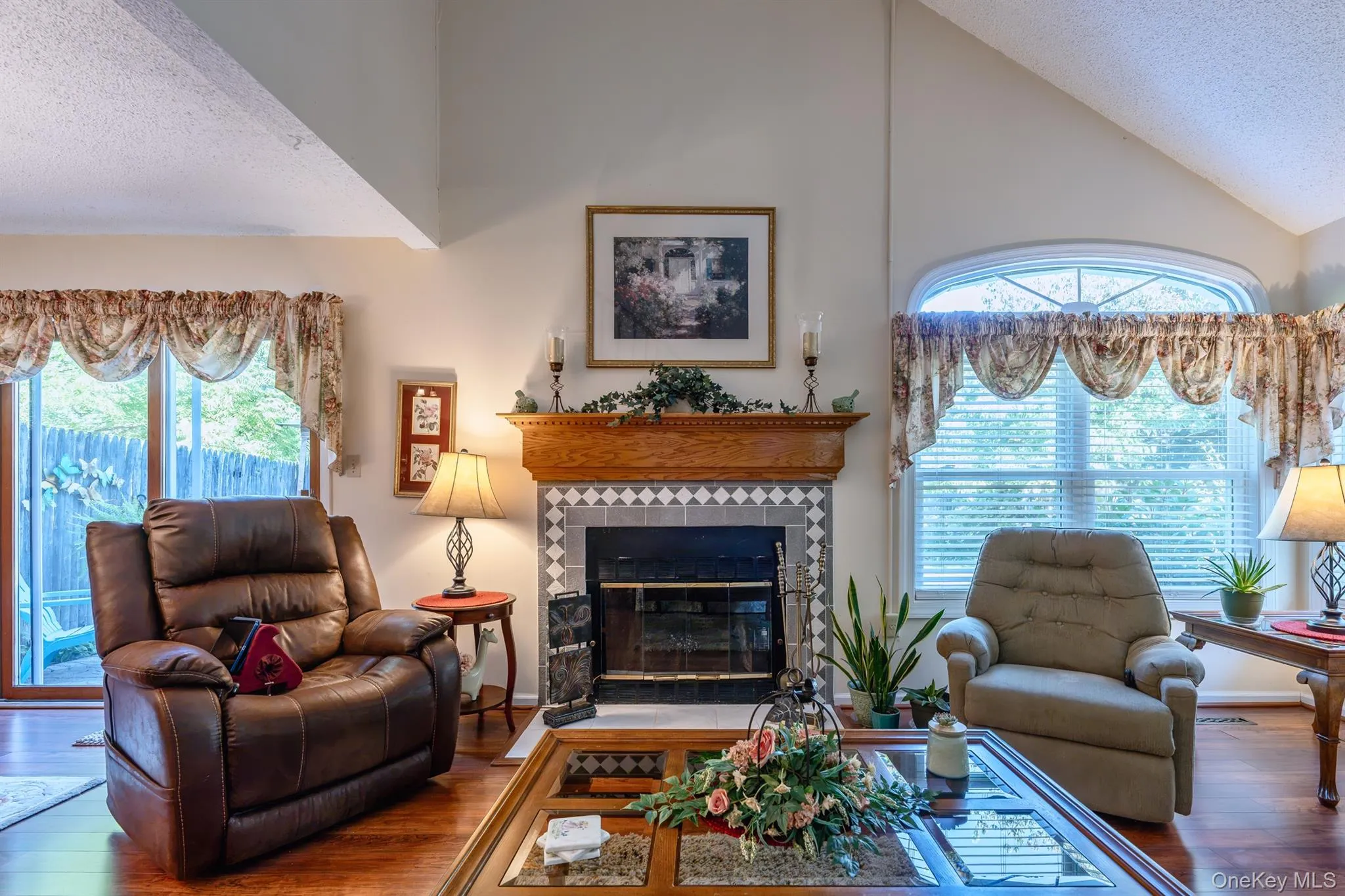 1 Cottonwood Circle, Saugerties, NY, 3 Bedrooms Bedrooms, 5 Rooms Rooms,2 BathroomsBathrooms,Residential,For Rent,Cottonwood,0,1058796 1 Cottonwood Circle, Saugerties, NY, 3 Bedrooms Bedrooms, 5 Rooms Rooms,2 BathroomsBathrooms,Residential,For Rent,Cottonwood,0,1058796