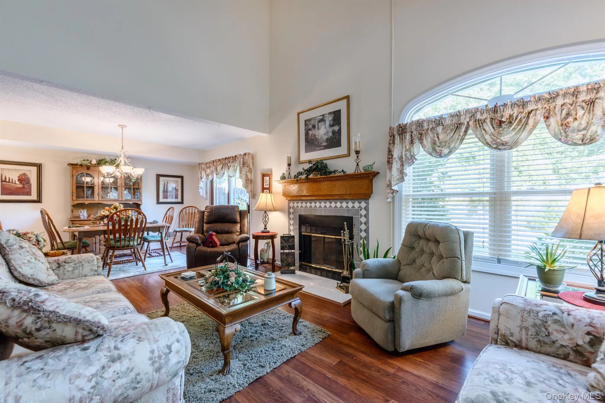 1 Cottonwood Circle, Saugerties, NY, 3 Bedrooms Bedrooms, 5 Rooms Rooms,2 BathroomsBathrooms,Residential,For Rent,Cottonwood,0,1058796 1 Cottonwood Circle, Saugerties, NY, 3 Bedrooms Bedrooms, 5 Rooms Rooms,2 BathroomsBathrooms,Residential,For Rent,Cottonwood,0,1058796