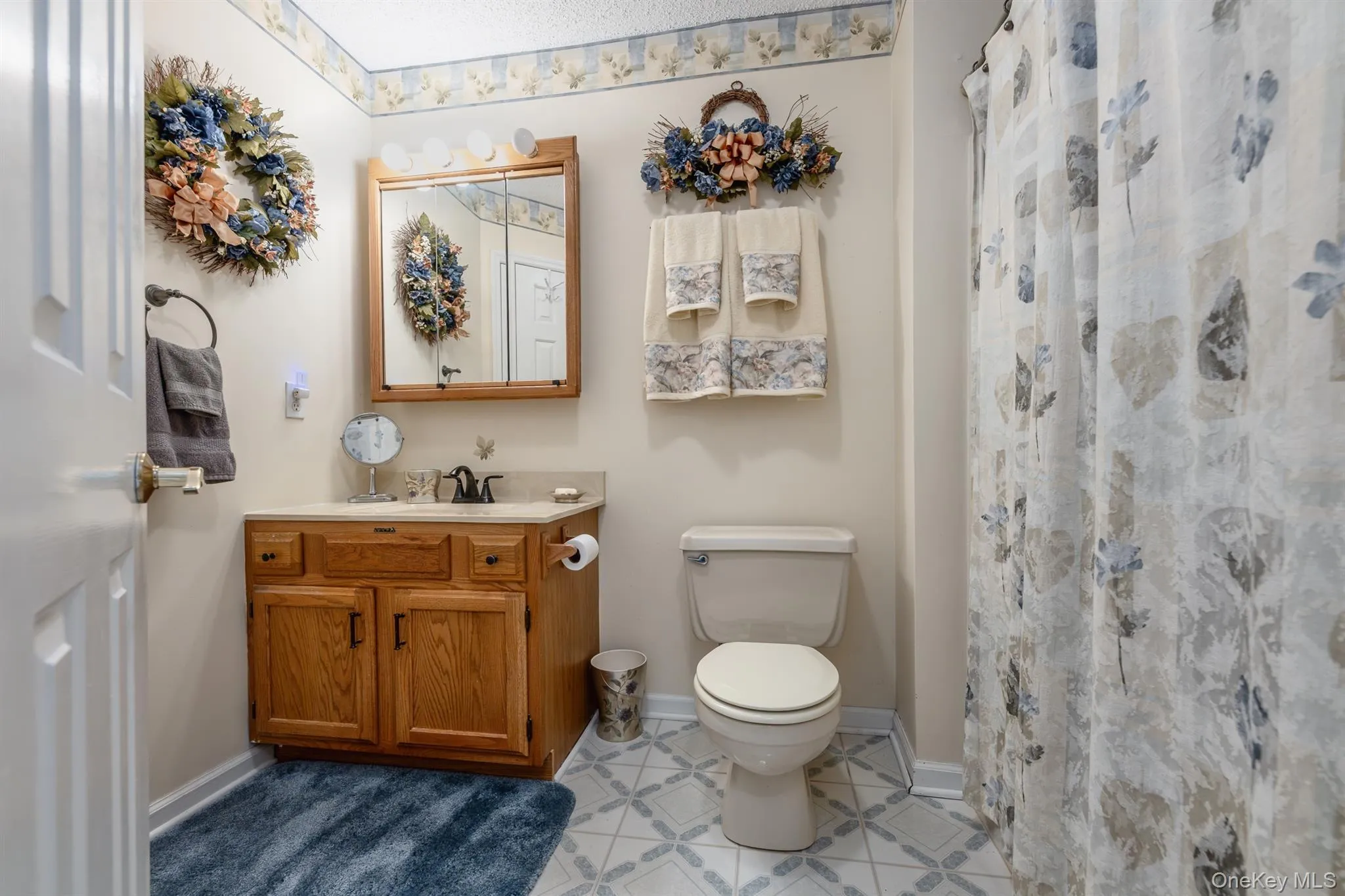 1 Cottonwood Circle, Saugerties, NY, 3 Bedrooms Bedrooms, 5 Rooms Rooms,2 BathroomsBathrooms,Residential,For Rent,Cottonwood,0,1058796 1 Cottonwood Circle, Saugerties, NY, 3 Bedrooms Bedrooms, 5 Rooms Rooms,2 BathroomsBathrooms,Residential,For Rent,Cottonwood,0,1058796